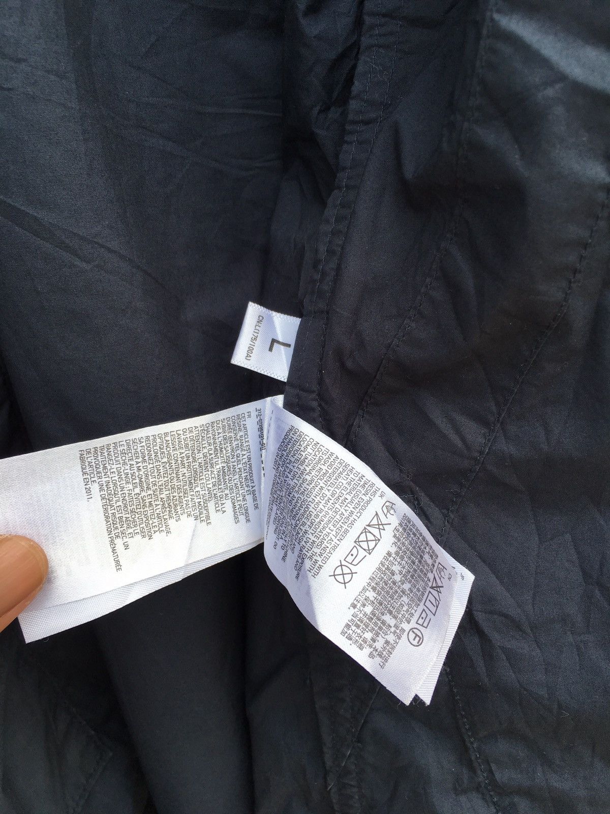 Jun Takahashi Rare Undercover Uniqlo UU Zip Up Jacket Size US M / EU 48-50 / 2 - 11 Thumbnail