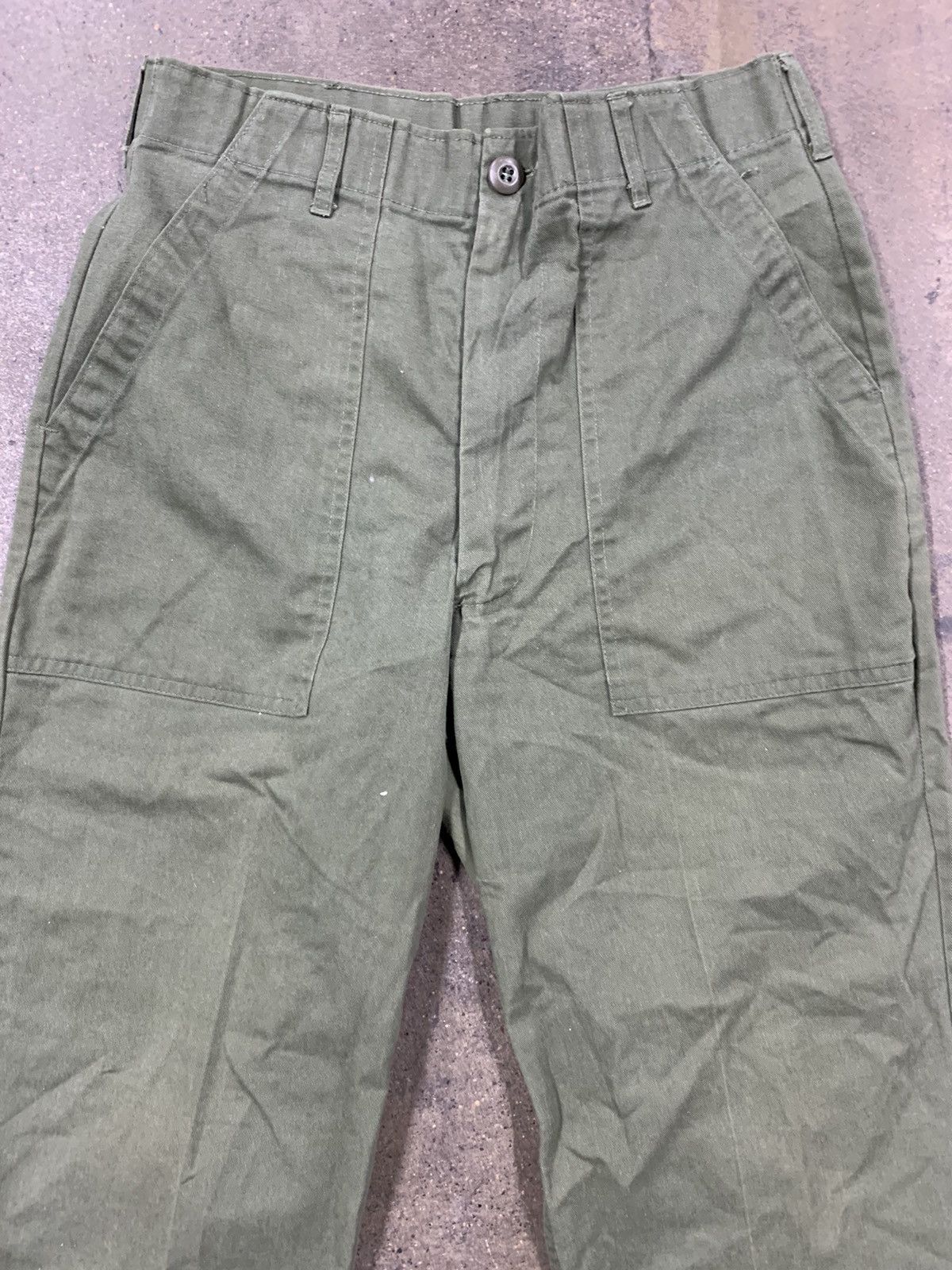 Vintage Vintage Military Patched Cargo Pants 30x29 Size US 29 - 3 Thumbnail