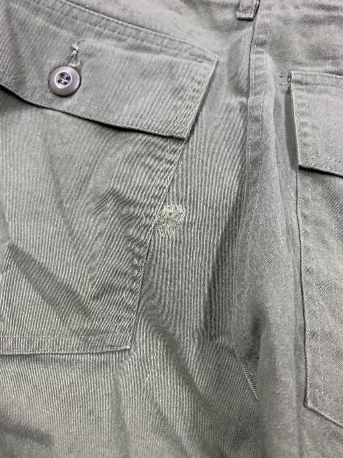 Vintage Vintage Military Patched Cargo Pants 30x29 Size US 29 - 9 Thumbnail