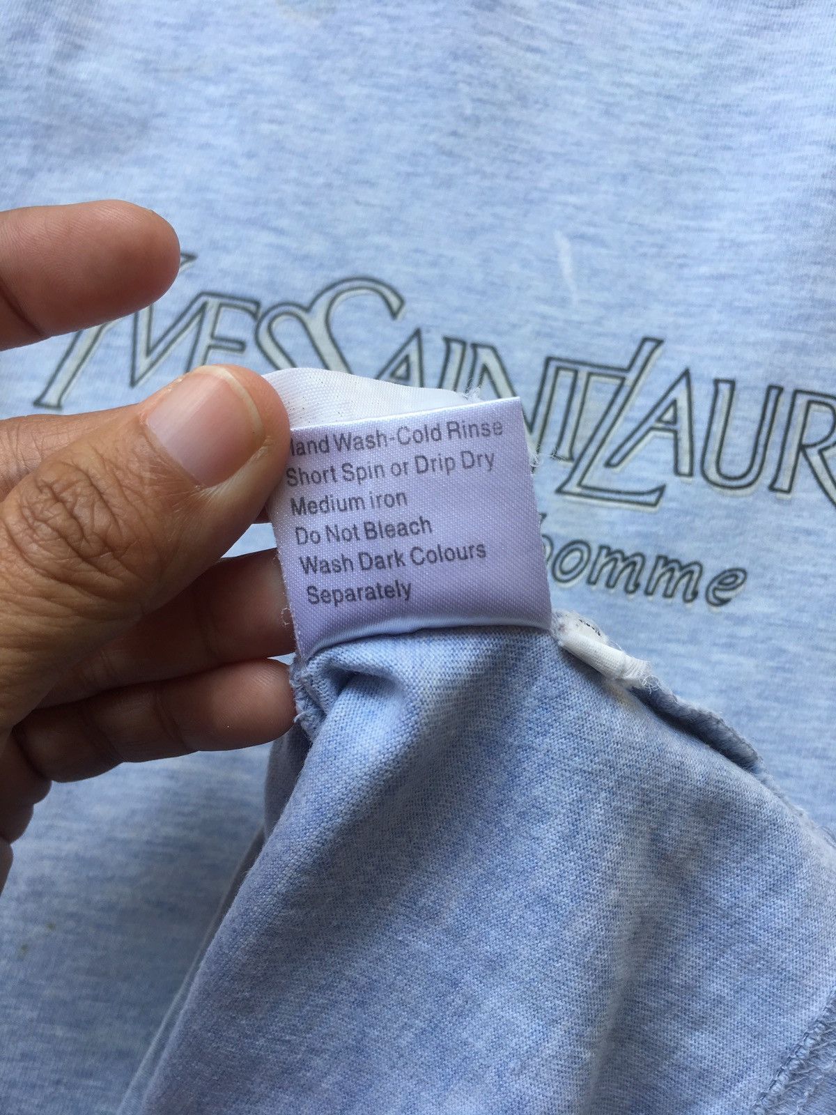 Yves Saint Laurent Vintage YSL Yves Saint Laurent Spellout Logos Tshirt Size US M / EU 48-50 / 2 - 20 Thumbnail