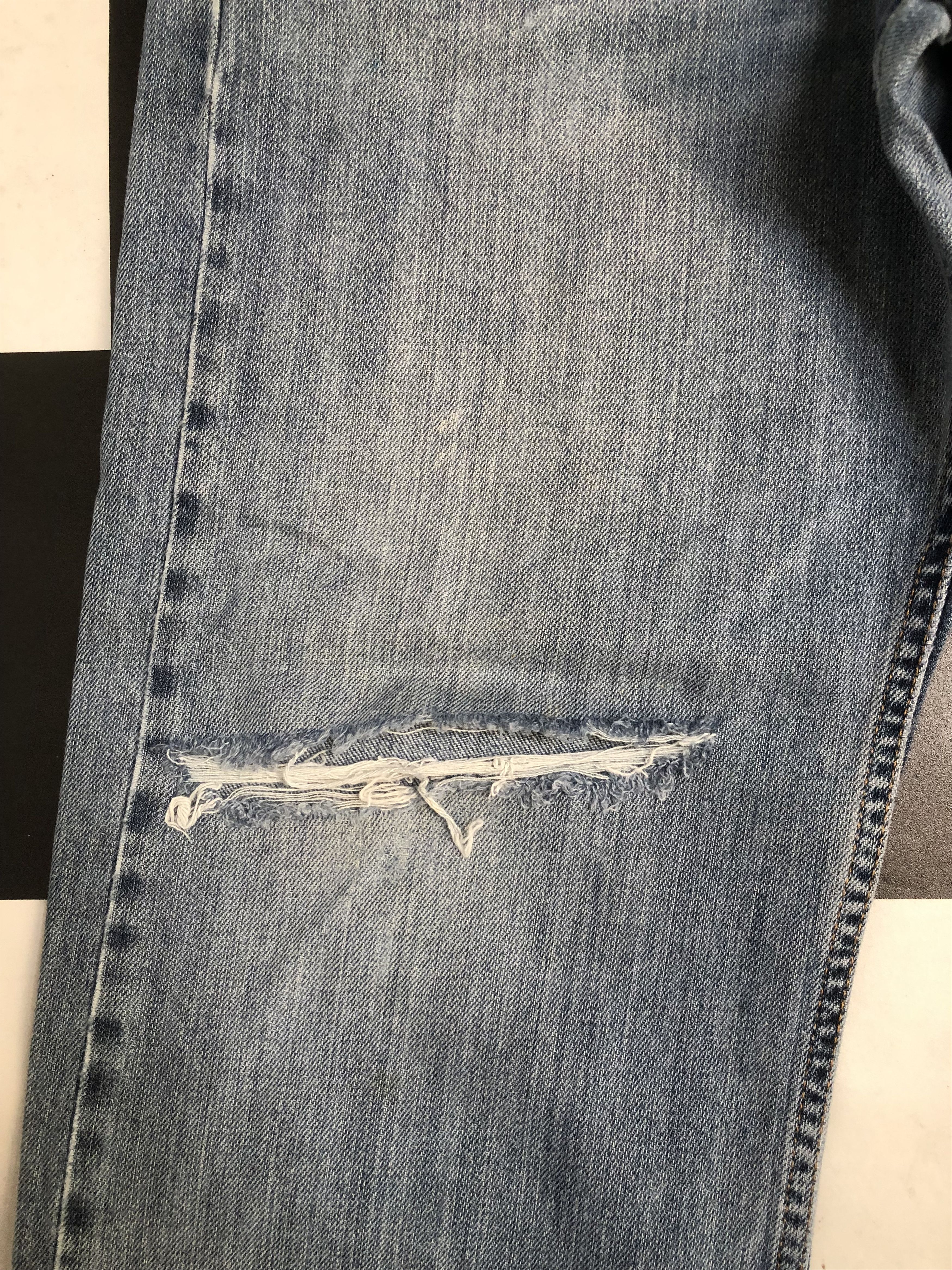 Levi's Vintage Levis 569 Distressed Jeans - L482 Size US 34 / EU 50 - 11 Thumbnail