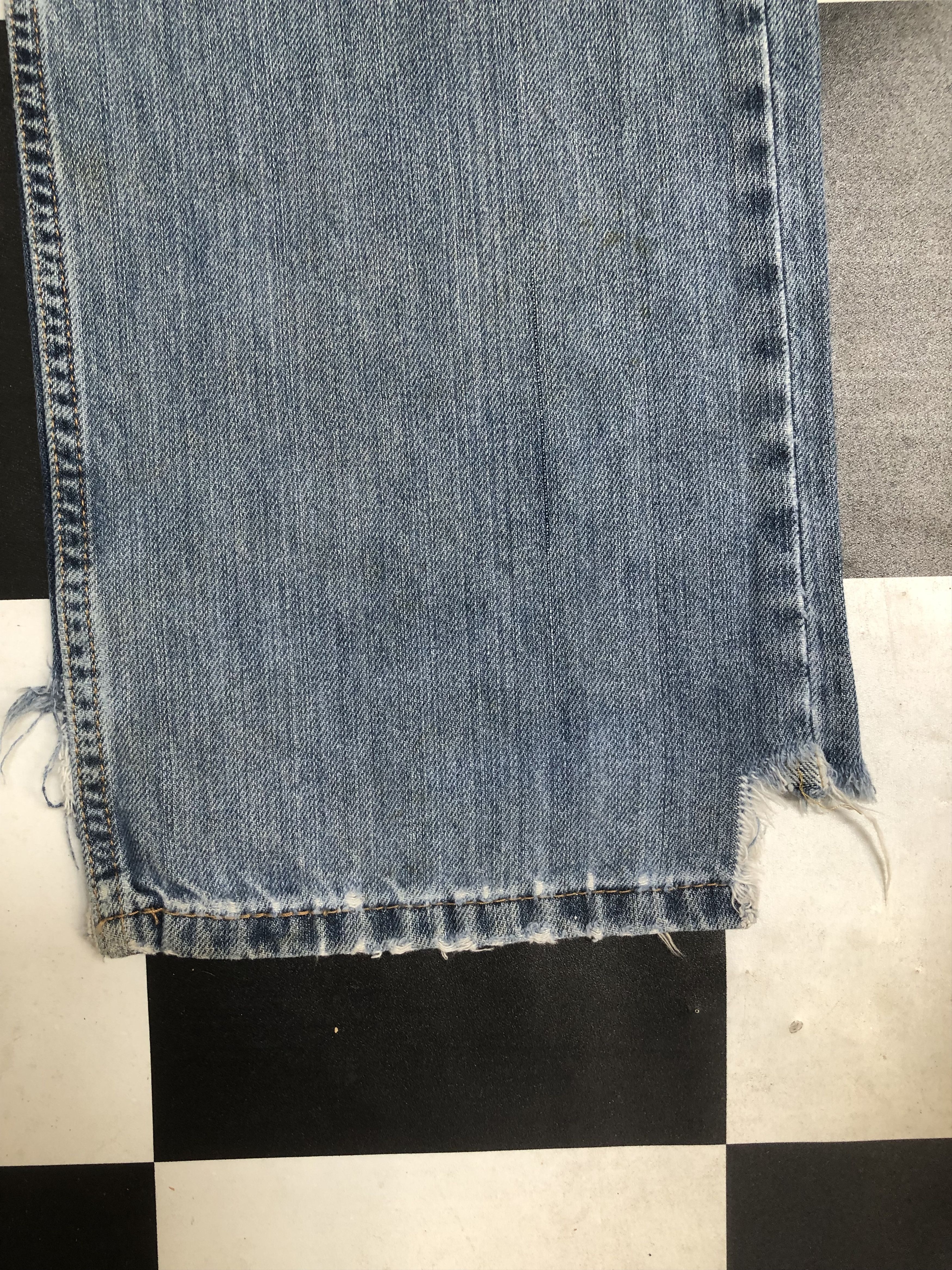 Levi's Vintage Levis 569 Distressed Jeans - L482 Size US 34 / EU 50 - 13 Thumbnail