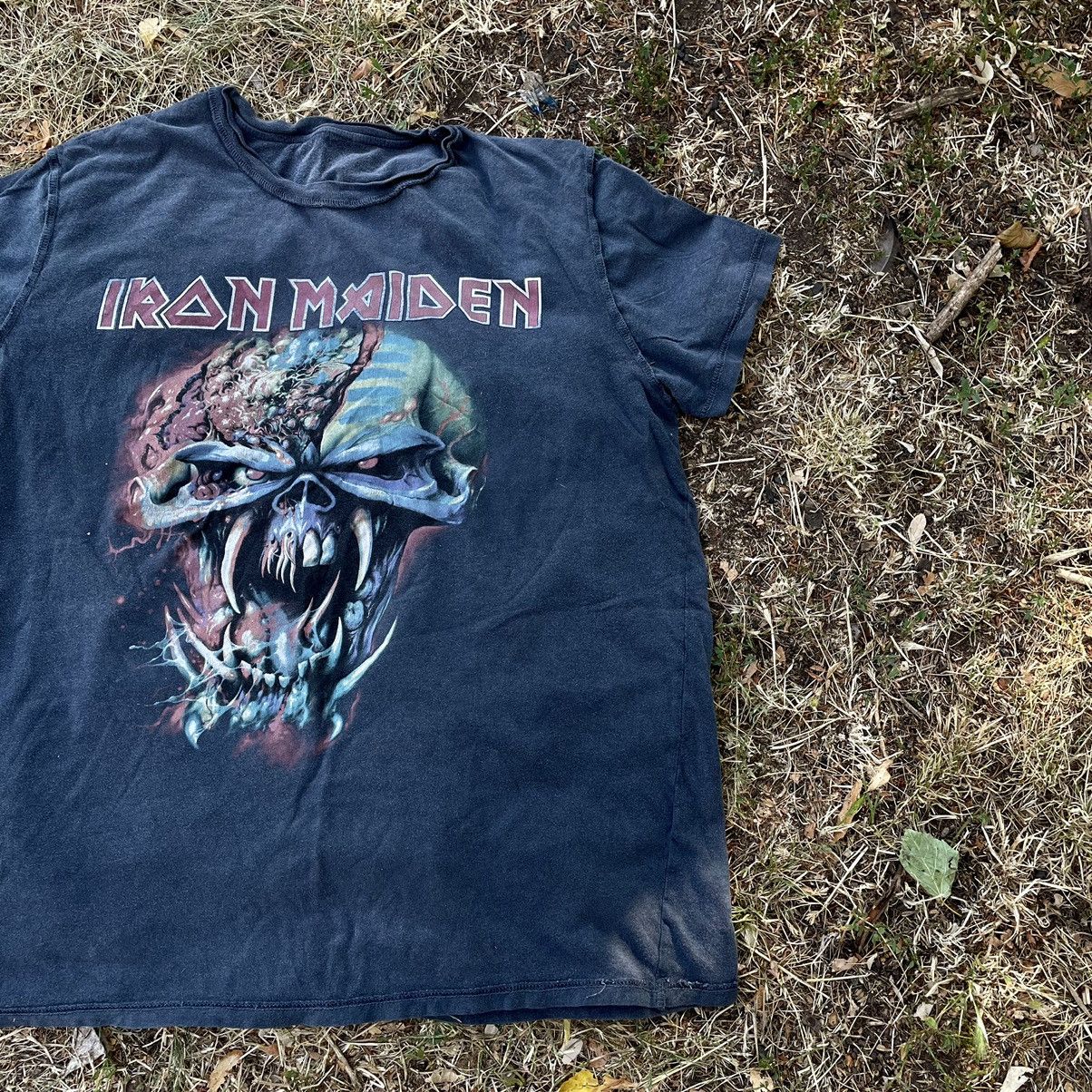 Vintage Vintage Iron Maiden Band Tee Sun Faded Graphic Punk Baggy M Size US M / EU 48-50 / 2 - 3 Thumbnail