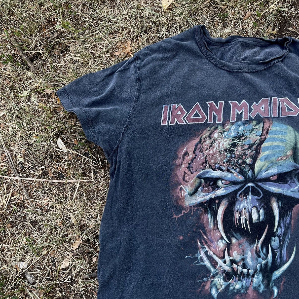 Vintage Vintage Iron Maiden Band Tee Sun Faded Graphic Punk Baggy M Size US M / EU 48-50 / 2 - 2 Thumbnail