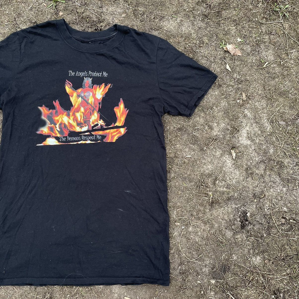 Vintage Vintage 90s Graphic Tee Horror Flame Print Dark Grunge S Size US S / EU 44-46 / 1 - 3 Thumbnail