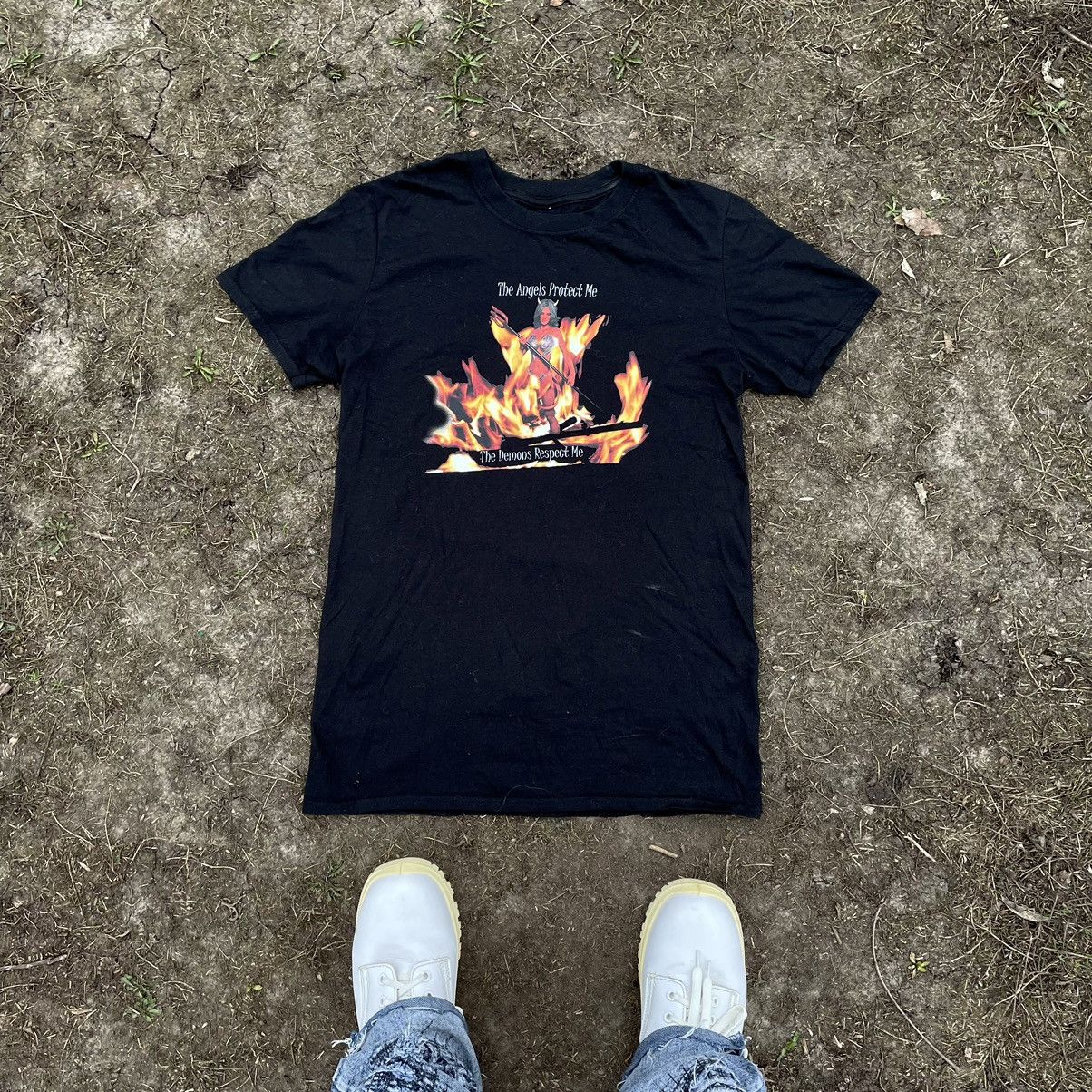 Vintage Vintage 90s Graphic Tee Horror Flame Print Dark Grunge S Size US S / EU 44-46 / 1 - 1 Thumbnail