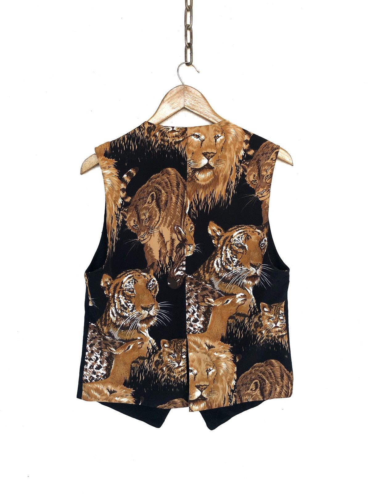 Japanese Brand Japan Made Tiger Cats Beautiful Overprinted Vest Size US S / EU 44-46 / 1 - 4 Thumbnail