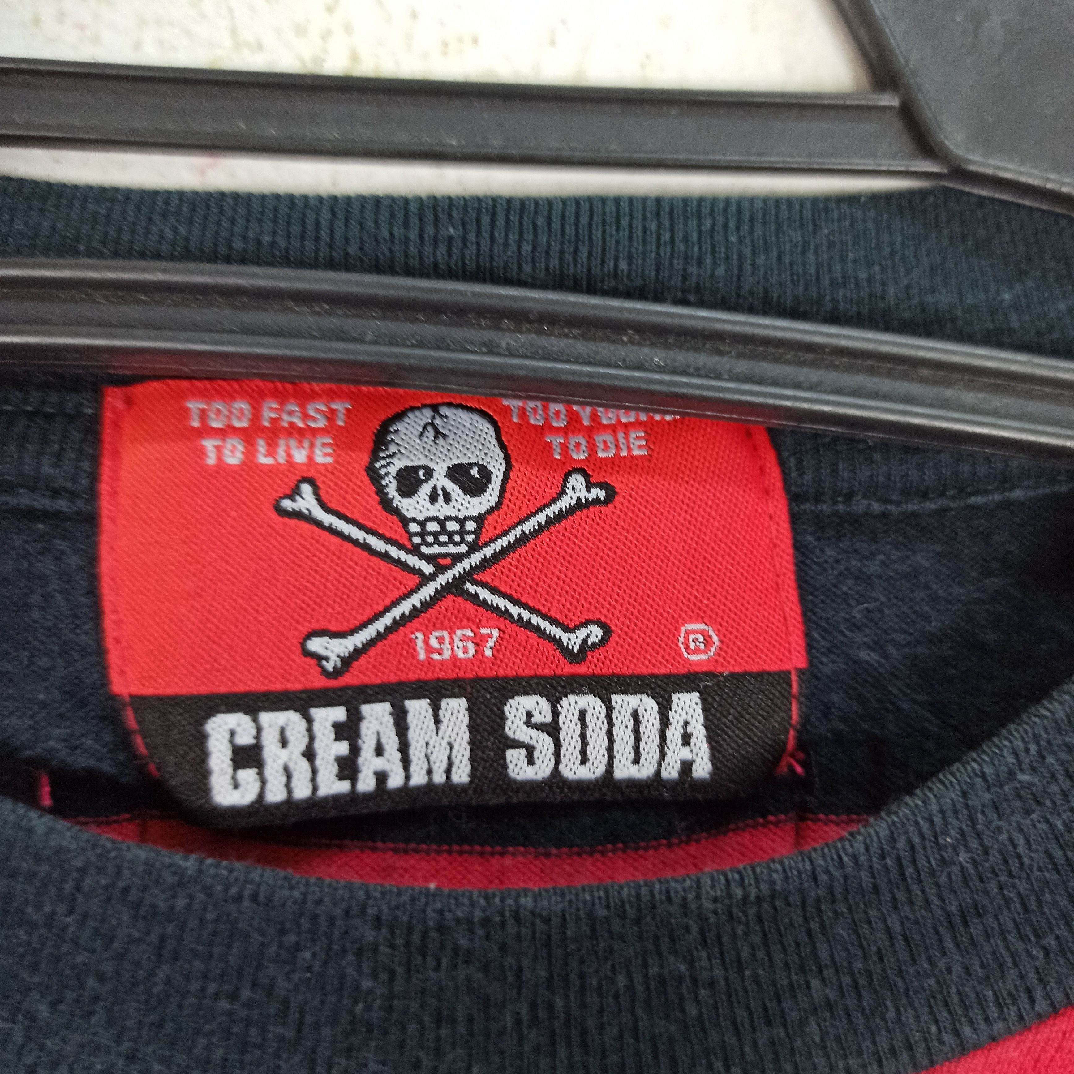 Japanese Brand Vintage🔥 Cream Soda Stripes Big Skulls Logo Made in Japan Size US M / EU 48-50 / 2 - 7 Thumbnail
