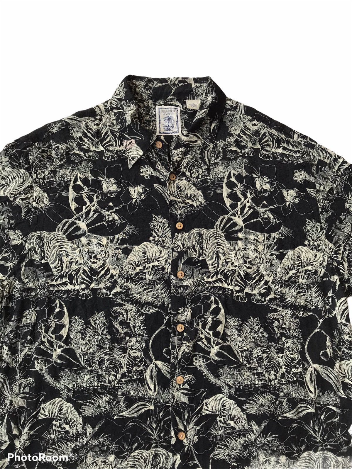 Roundtree & Yorke × Vintage 💥Final Drop💥Vintage Roundtree&Yorke Overprint Tiger Size US XL / EU 56 / 4 - 2 Thumbnail