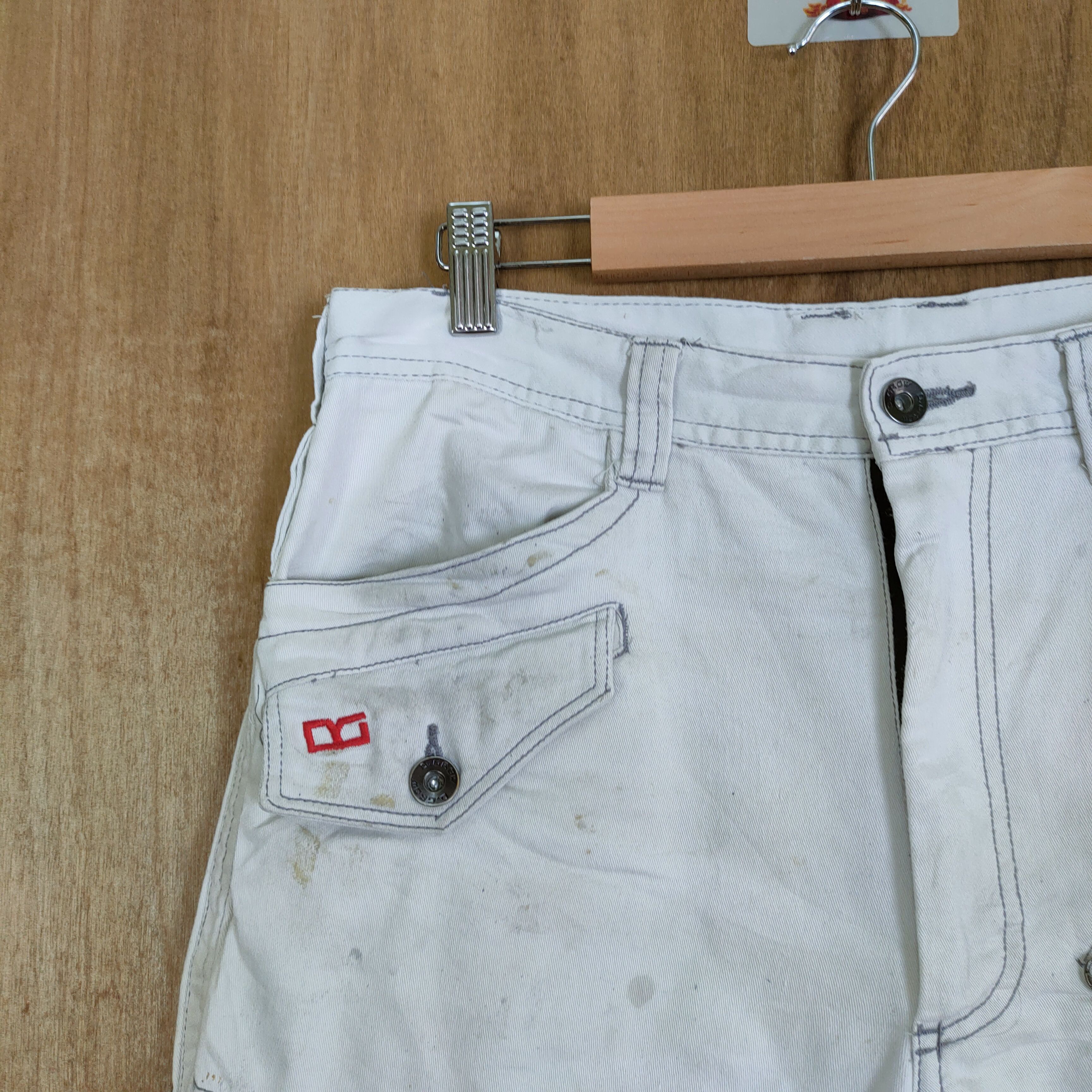 Japanese Brand DG WHITE FADED/ STAIN/ WORKWEAR CARGO PANTS Size US 30 / EU 46 - 14 Thumbnail