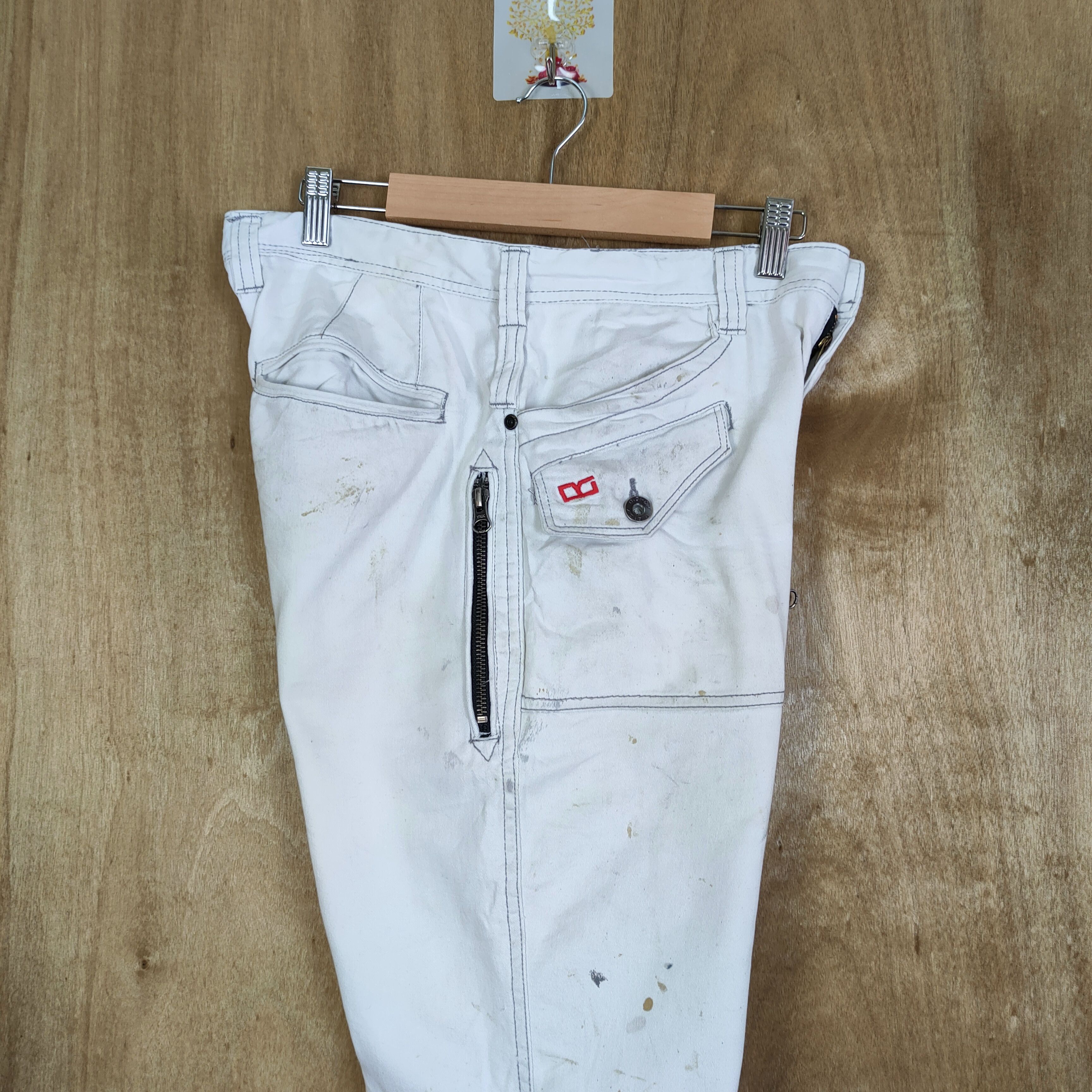 Japanese Brand DG WHITE FADED/ STAIN/ WORKWEAR CARGO PANTS Size US 30 / EU 46 - 13 Thumbnail