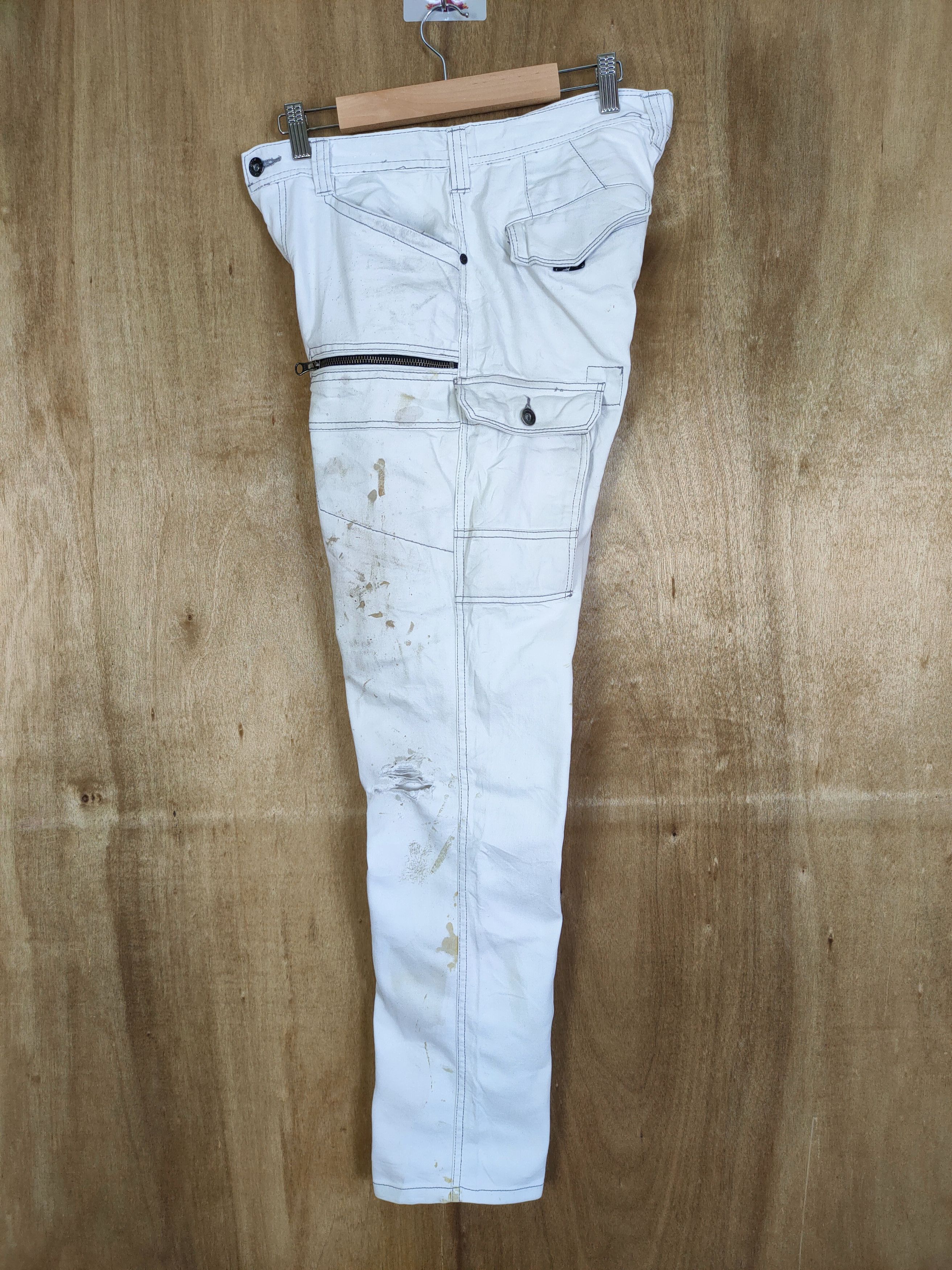 Japanese Brand DG WHITE FADED/ STAIN/ WORKWEAR CARGO PANTS Size US 30 / EU 46 - 10 Thumbnail