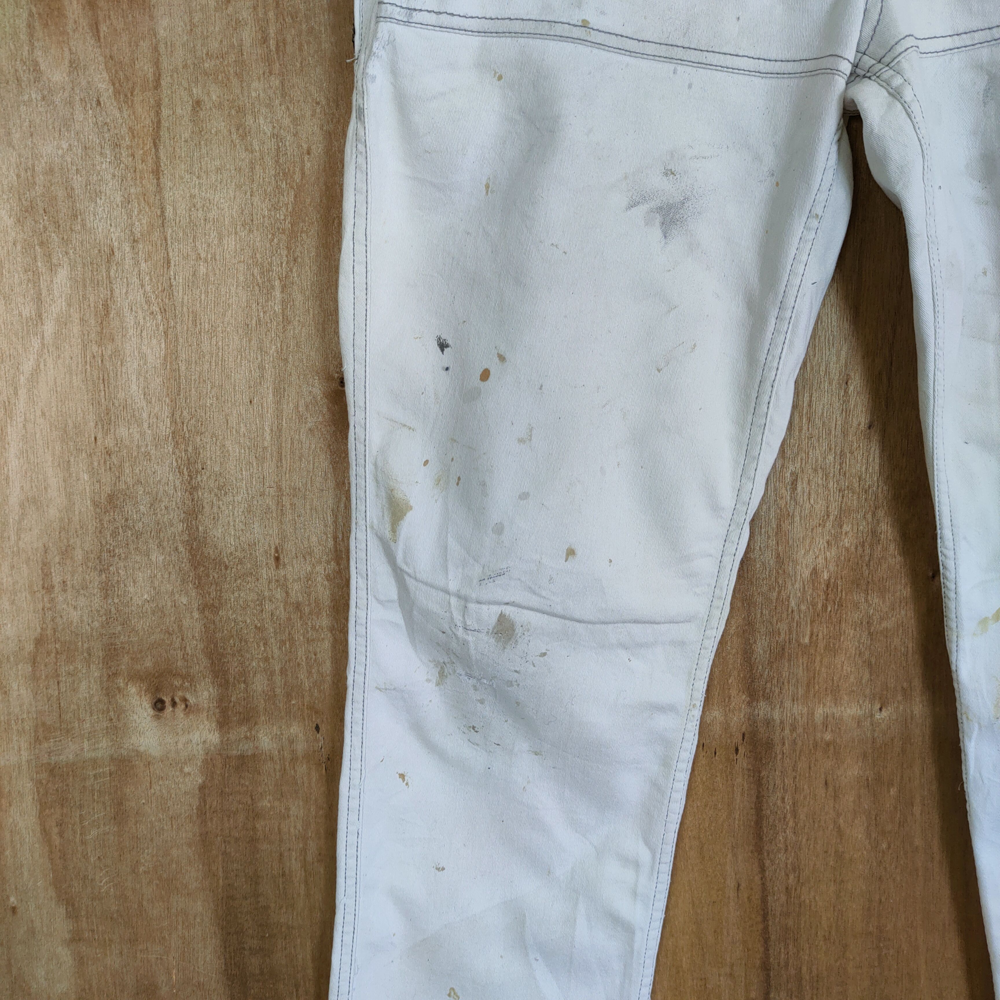 Japanese Brand DG WHITE FADED/ STAIN/ WORKWEAR CARGO PANTS Size US 30 / EU 46 - 5 Thumbnail