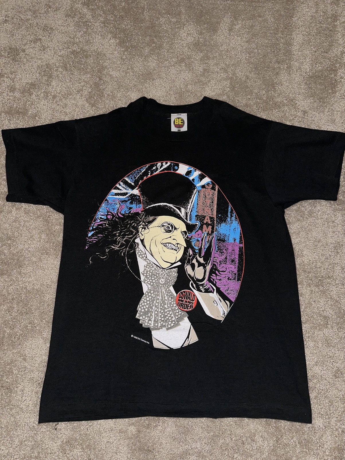 DC Comics × Vintage The Penguin 1992 DC Comics (Size L) Size US L / EU 52-54 / 3 - 1 Thumbnail