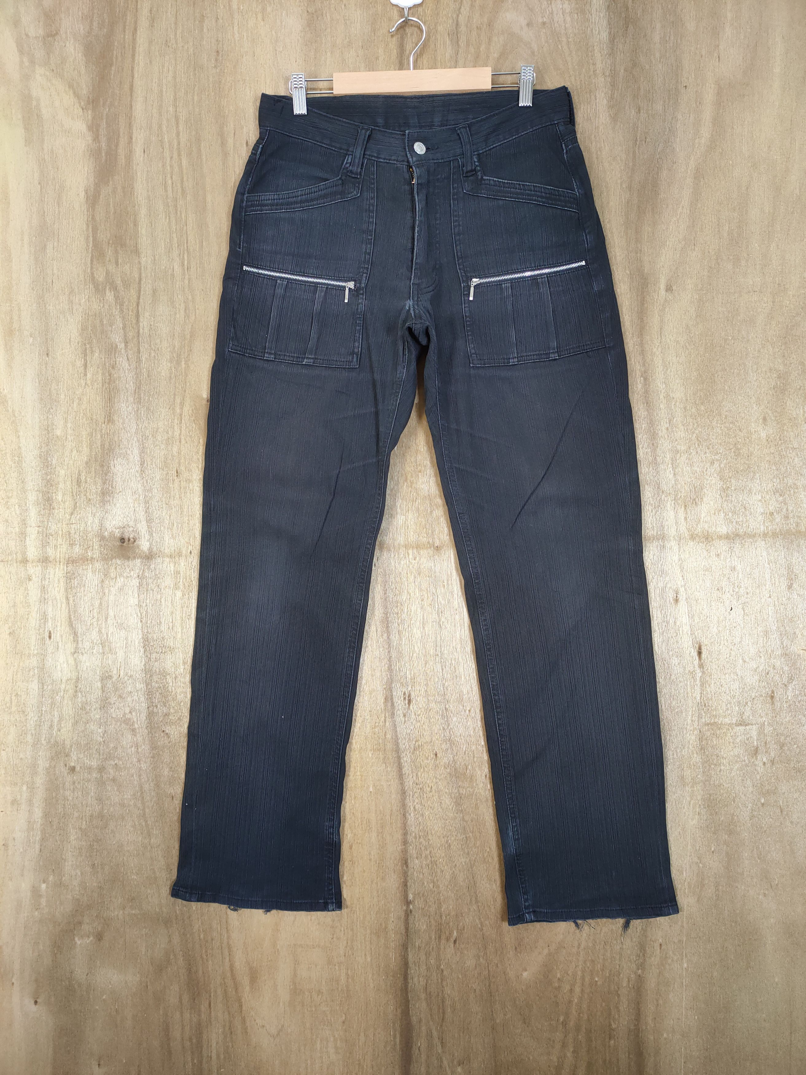 Japanese Brand VINTAGE JAPANESE BRAND BLACK CARGO PANTS Size US 30 / EU 46 - 1 Thumbnail