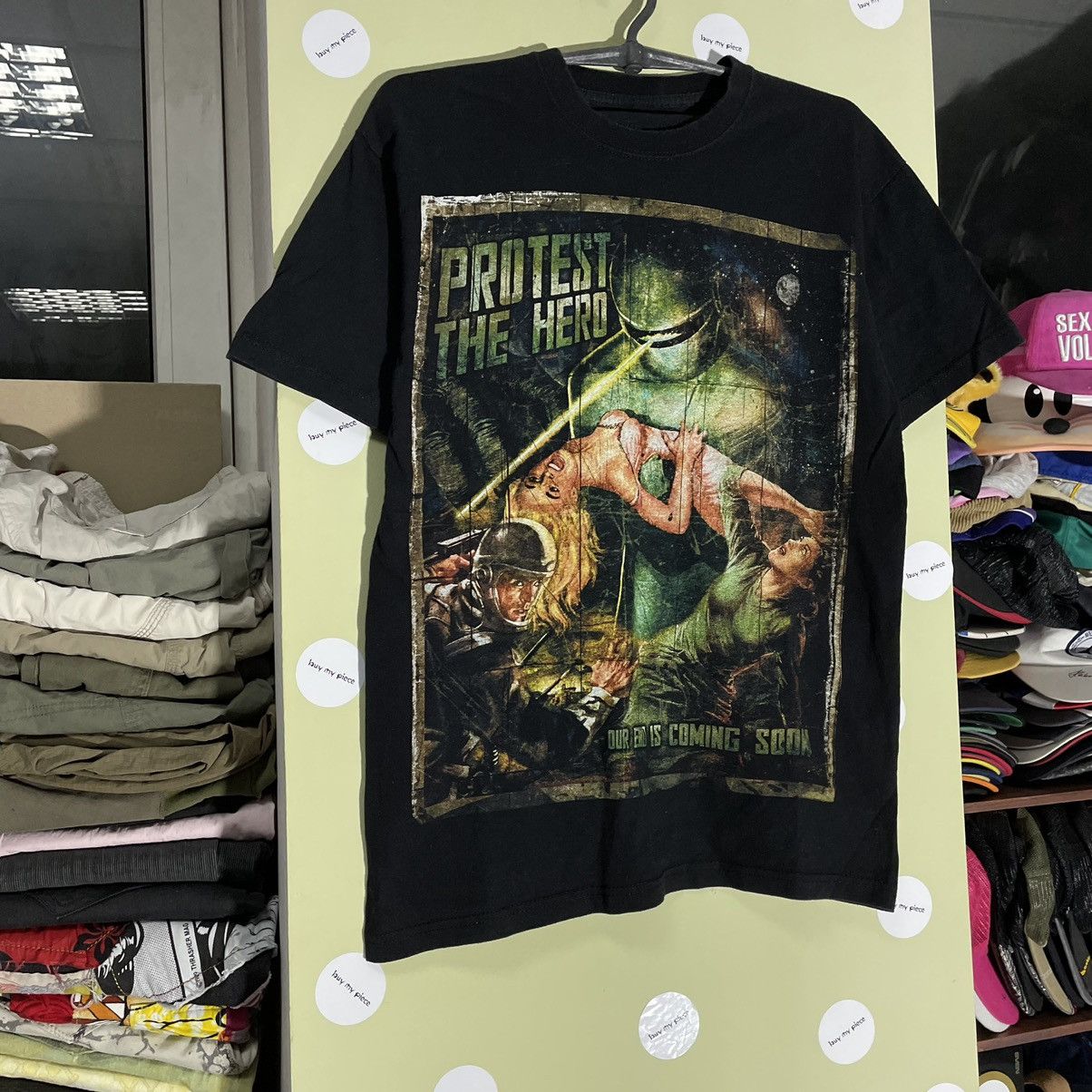 Vintage Vintage 90s Thrashed Graphic Tee Horror Occult Dark Slim M Size US M / EU 48-50 / 2 - 2 Thumbnail