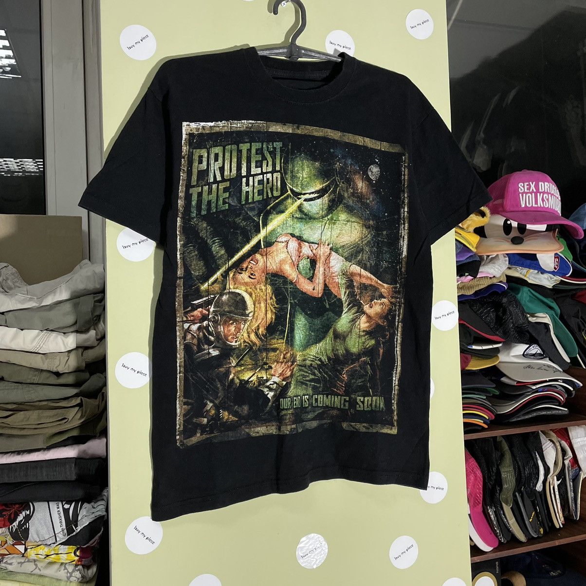 Vintage Vintage 90s Thrashed Graphic Tee Horror Occult Dark Slim M Size US M / EU 48-50 / 2 - 3 Thumbnail