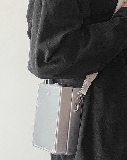 Japanese Brand Retro fashion pu leather crossbody box bag camera bag Size ONE SIZE - 6 Thumbnail