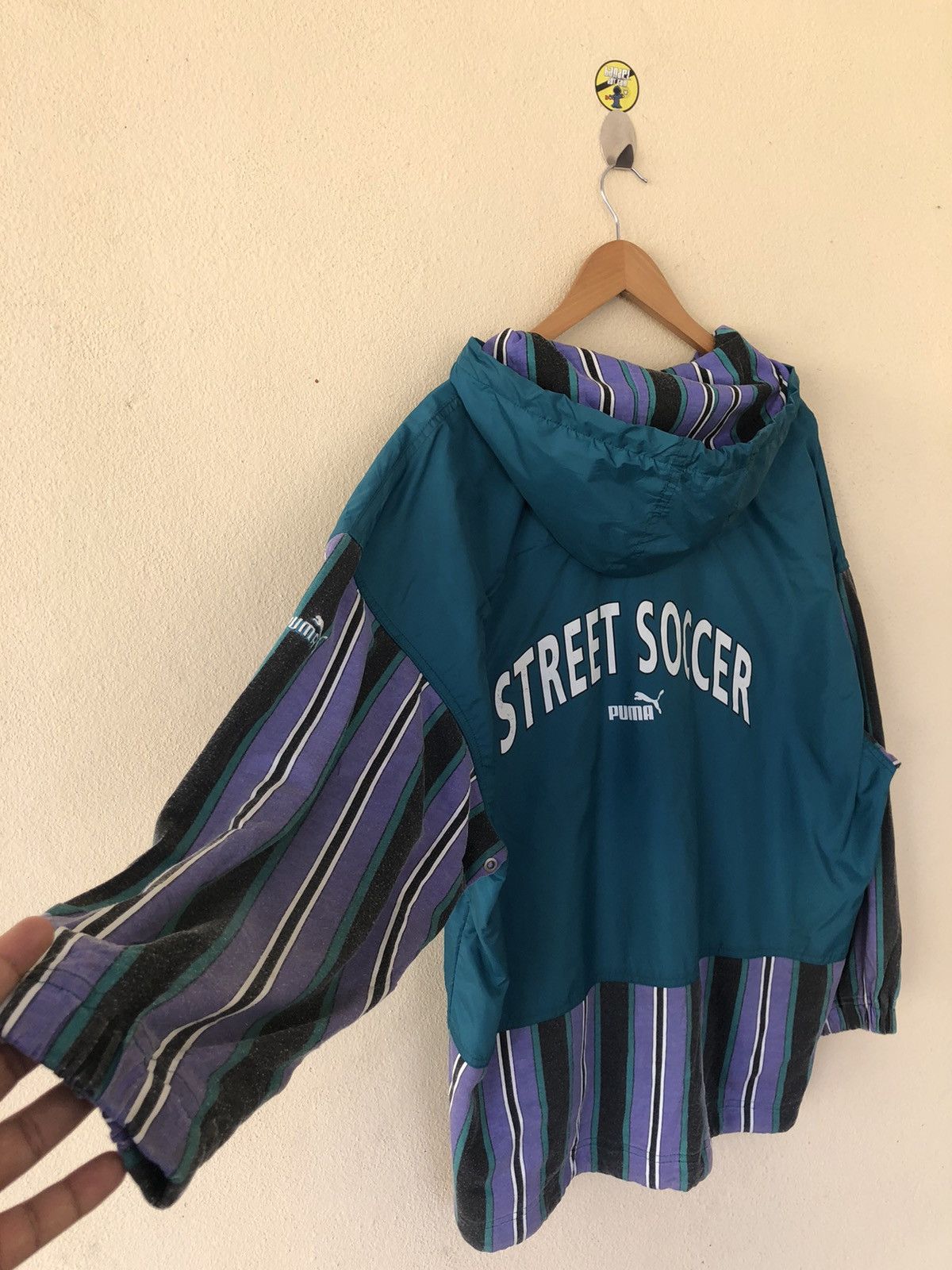 Puma × Vintage VINTAGE PUMA STREET SOCCER HYBRID OVERSIZED JACKET Size US L / EU 52-54 / 3 - 9 Thumbnail