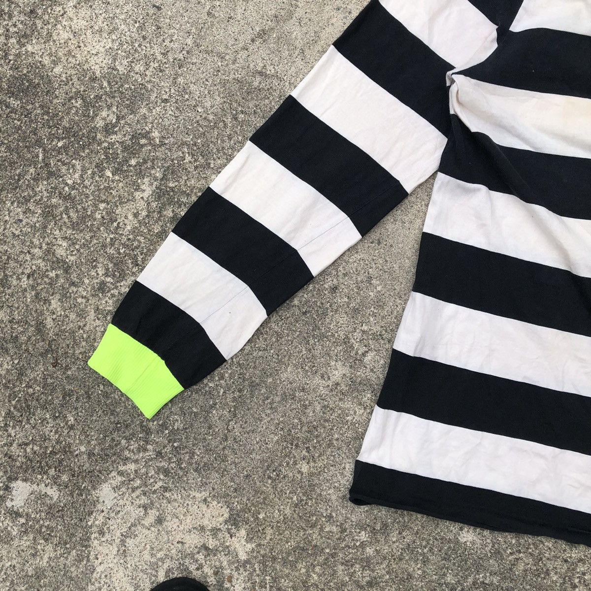 A.P.C. × Japanese Brand × Vintage Rare Vintage A.P.C Stripes Seditionaries Punk Styles Tee Size US XS / EU 42 / 0 - 8 Thumbnail