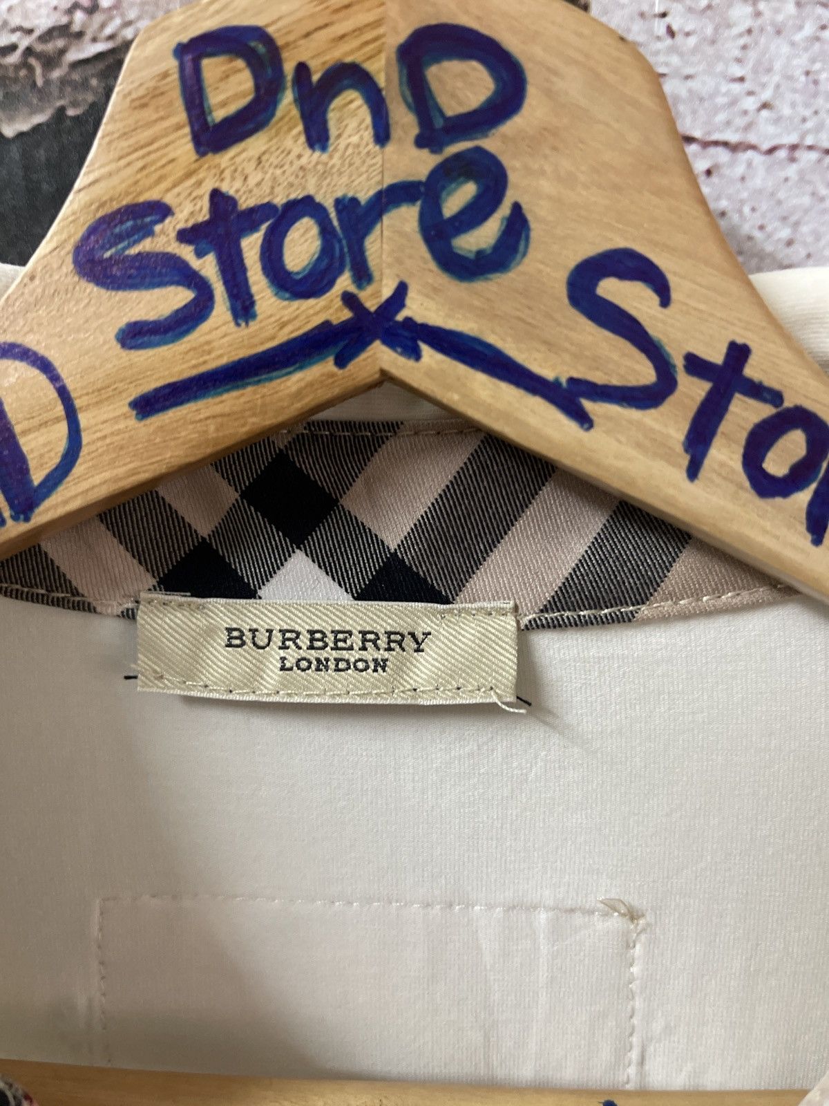 Burberry VINTAGE BURBERRY PLAID NOTCH NECK POLO SHIRT VERY RARE Size M / US 6-8 / IT 42-44 - 6 Thumbnail