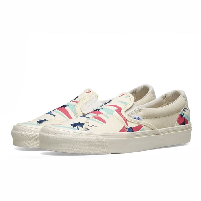 Vans slip 2024 on palm tree