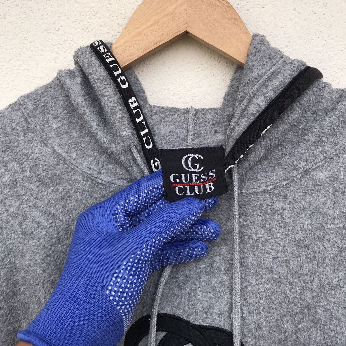 Guess × Vintage Rare Vintage 90s Guess club big logo fleece hoodie hiphop Size US L / EU 52-54 / 3 - 12 Thumbnail