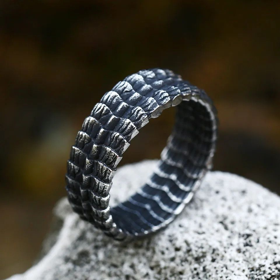 Jewelry Monster Teeth Ring Size ONE SIZE - 4 Thumbnail