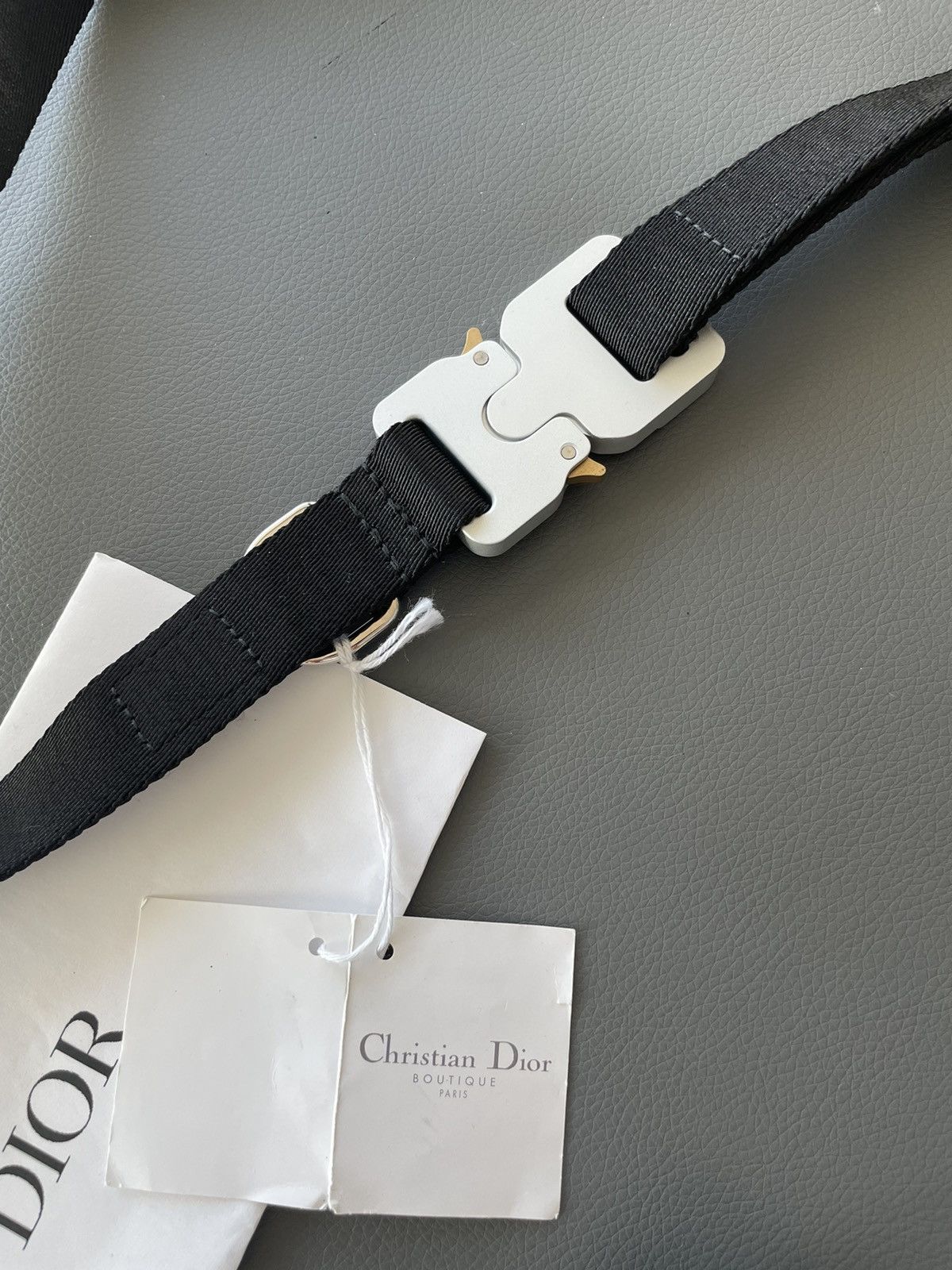 Alyx × Dior Extremely Limited Sold Out Brand NEW Runway Dior x ALYX Belt Size 32 - 12 Thumbnail