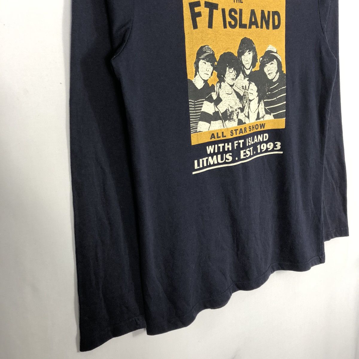 Band Tees × Vintage 🔥Rare🔥FT Island KPOP Alternative Band Promo Concert Tee Size US S / EU 44-46 / 1 - 9 Thumbnail