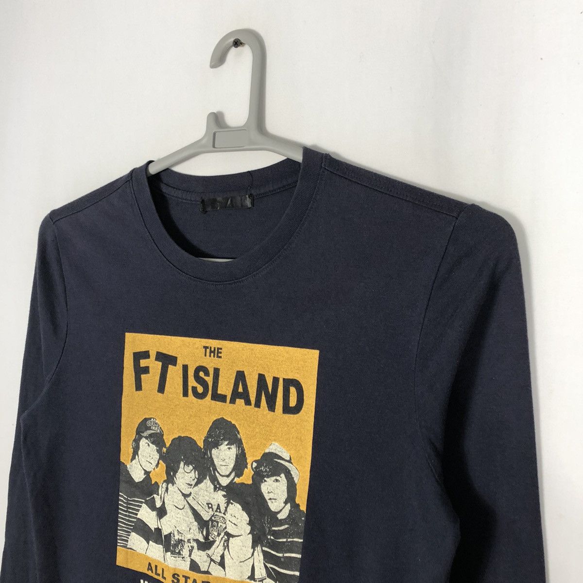 Band Tees × Vintage 🔥Rare🔥FT Island KPOP Alternative Band Promo Concert Tee Size US S / EU 44-46 / 1 - 6 Thumbnail