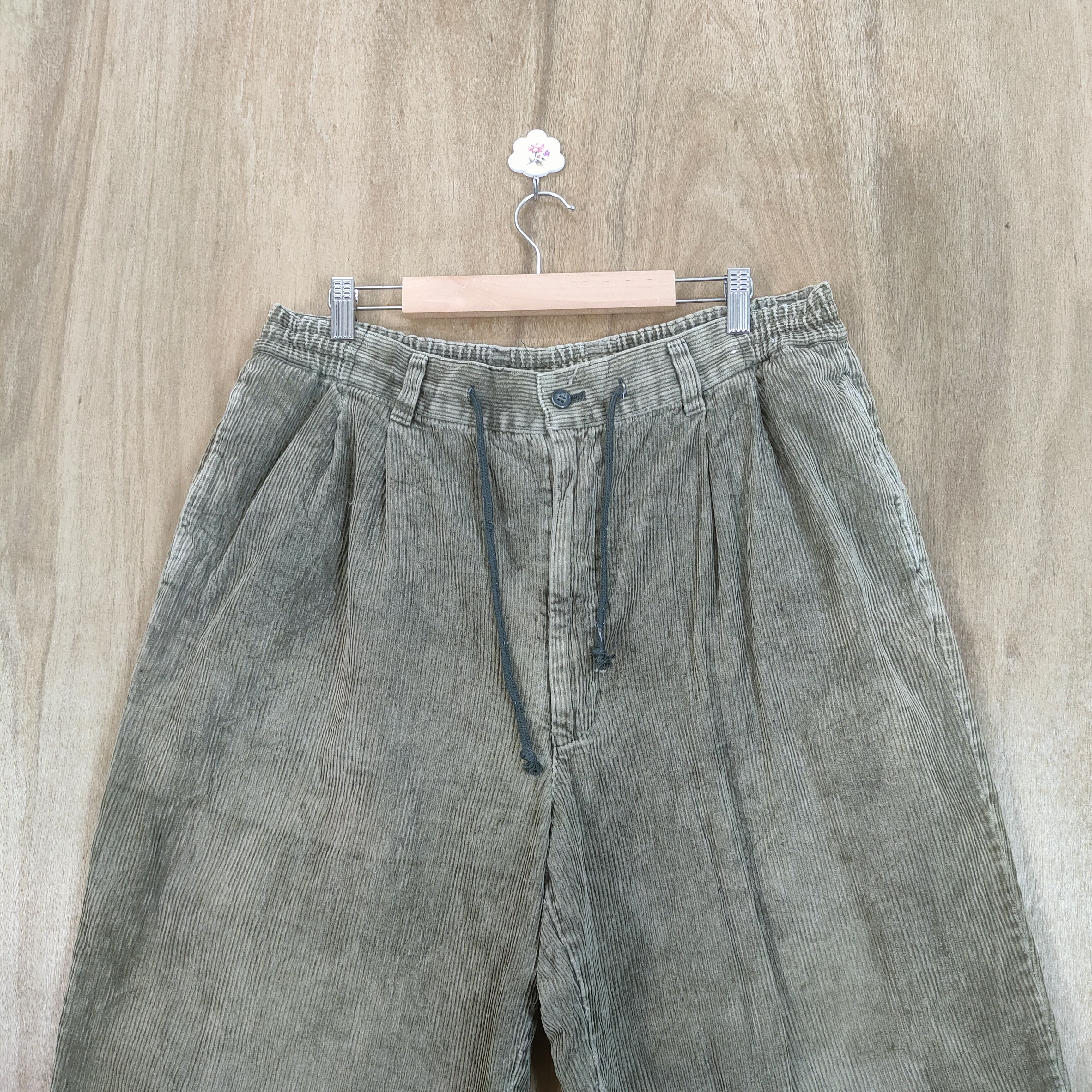 Japanese Brand JAPANESE BRAND SPRING WAIST FADED CORDUROY BAGGY PANTS Size US 38 / EU 54 - 2 Thumbnail