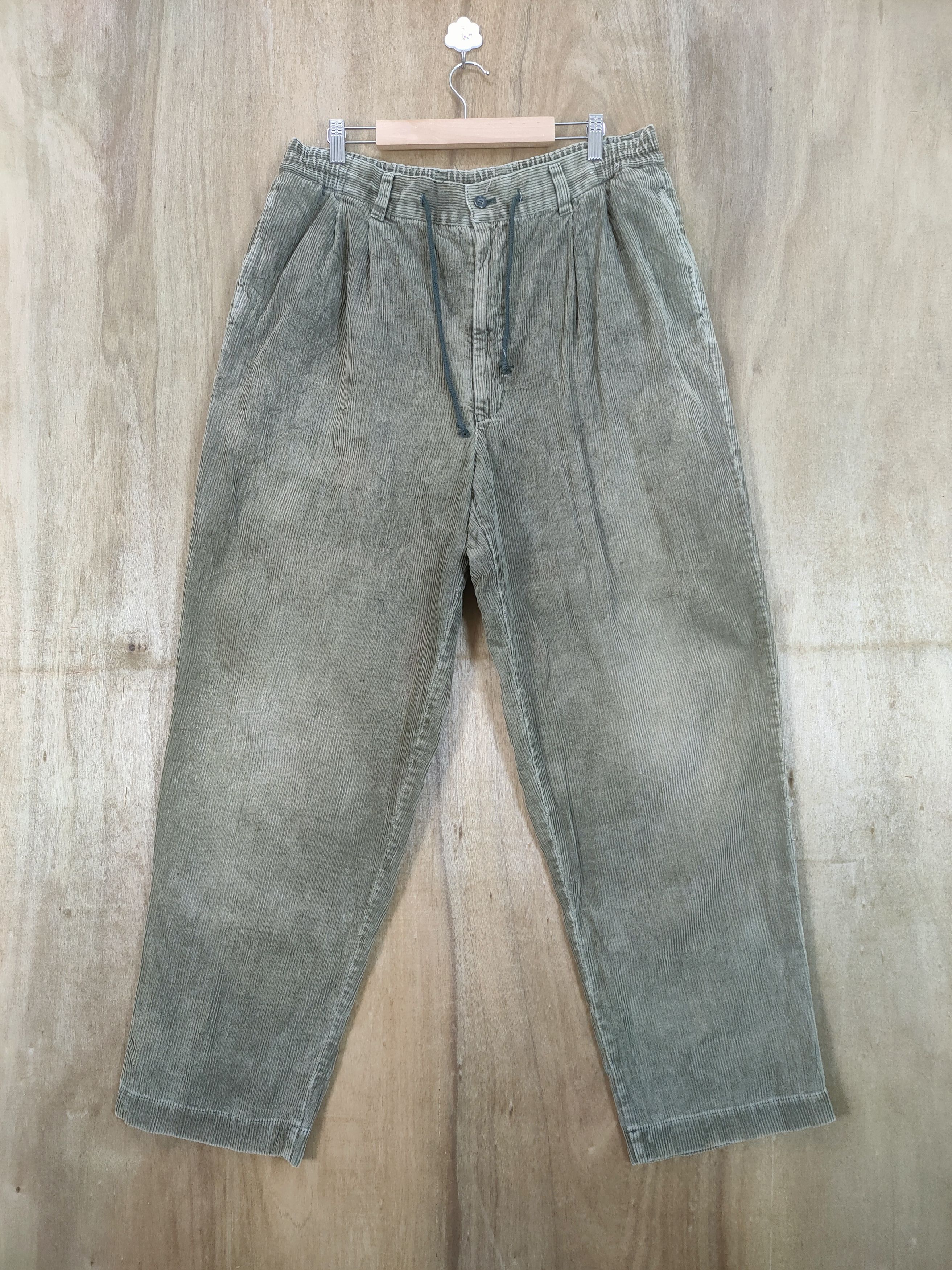 Japanese Brand JAPANESE BRAND SPRING WAIST FADED CORDUROY BAGGY PANTS Size US 38 / EU 54 - 1 Thumbnail