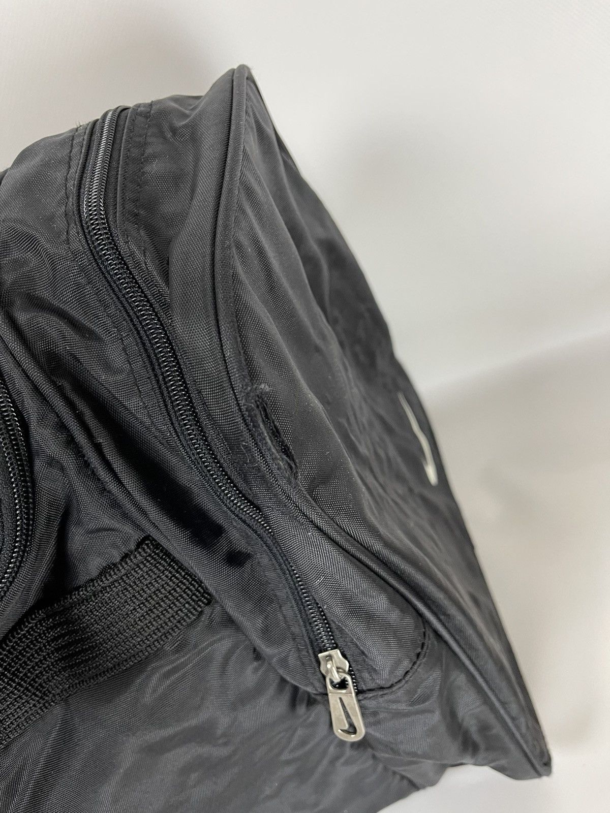 Nike Nike Vintage 90s triple swoosh black big bag luggage Size ONE SIZE - 9 Thumbnail