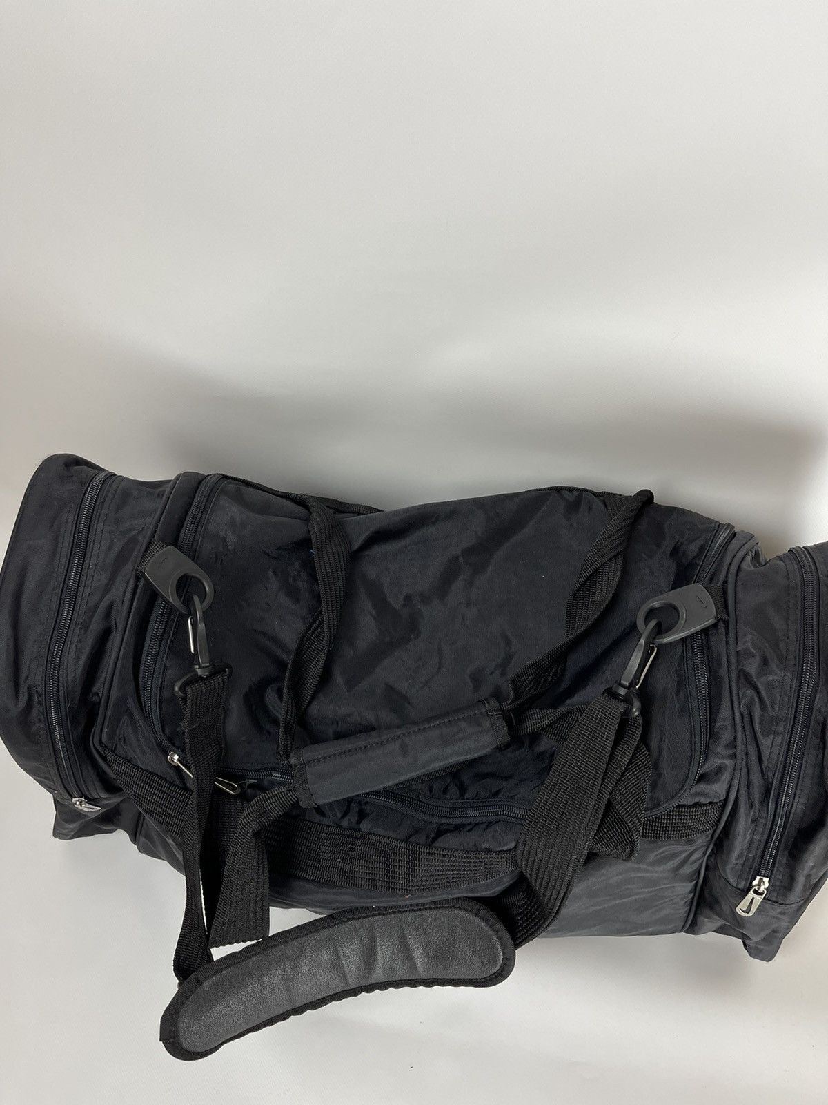 Nike Nike Vintage 90s triple swoosh black big bag luggage Size ONE SIZE - 10 Thumbnail