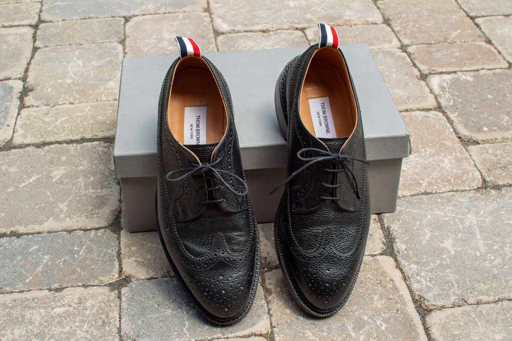 Thom Browne Pebble Grain Longwing Brogues with Leather Sole | Grailed