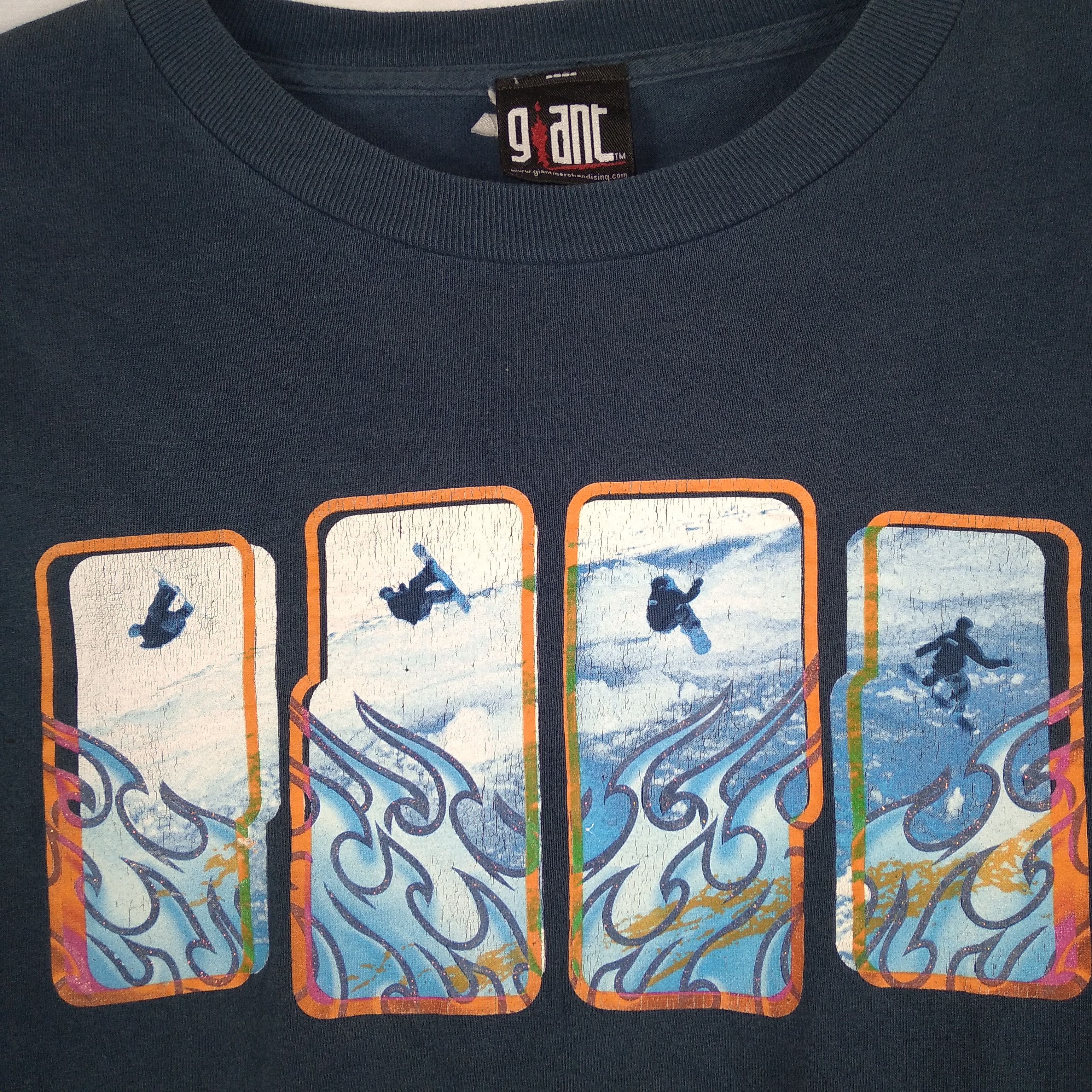 Giant × Vintage Vintage 90s Rare Surf Style Ski Man Longsleeves Tee Size US S / EU 44-46 / 1 - 3 Thumbnail