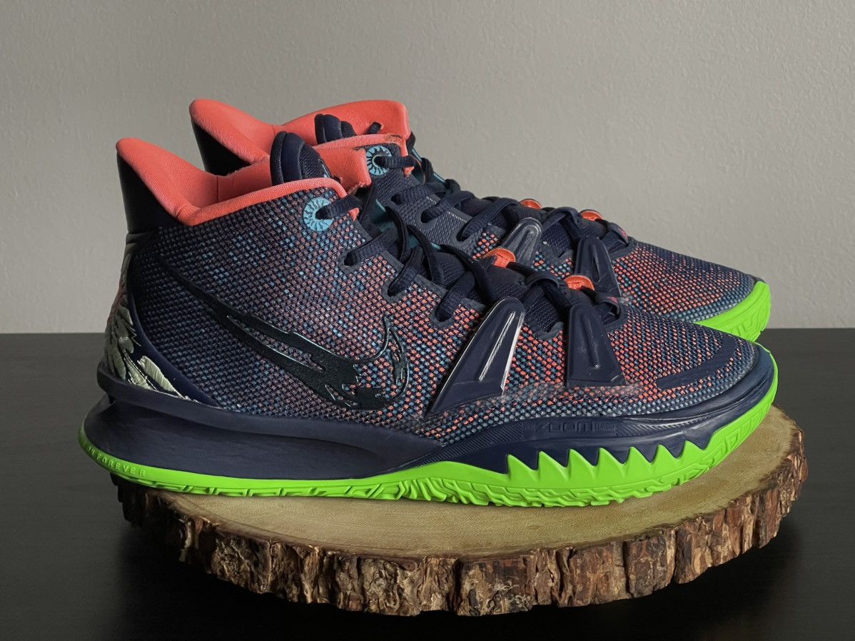 Nike Shoes Nike Kyrie Midnight Navy Nike Kyrie Midnight Navy