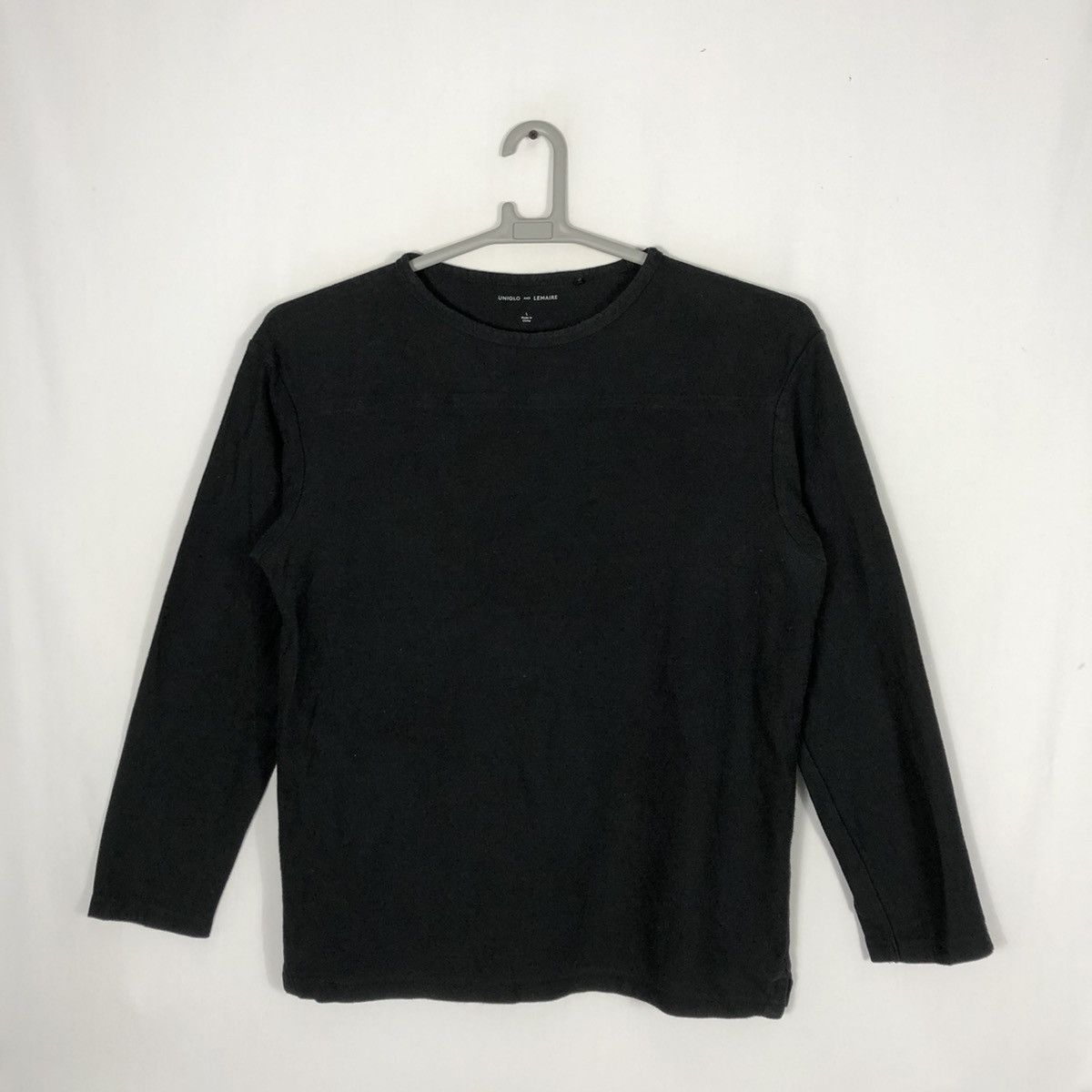 Japanese Brand × Lemaire × Uniqlo 🔥Rare🔥🇯🇵Uniqlo X Lemaire Collaboration Plain Longsleeves Tee Size US L / EU 52-54 / 3 - 1 Thumbnail