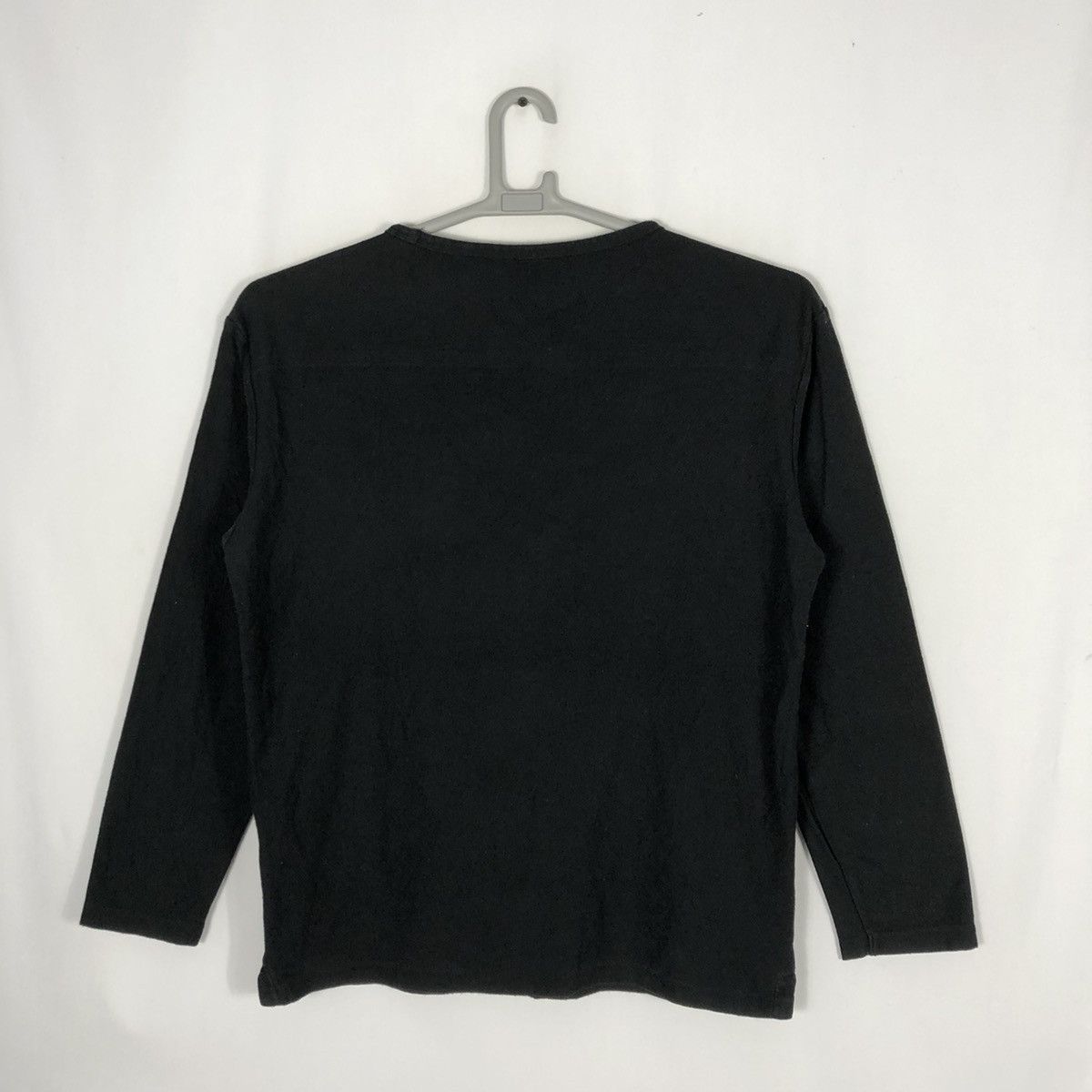 Japanese Brand × Lemaire × Uniqlo 🔥Rare🔥🇯🇵Uniqlo X Lemaire Collaboration Plain Longsleeves Tee Size US L / EU 52-54 / 3 - 4 Thumbnail