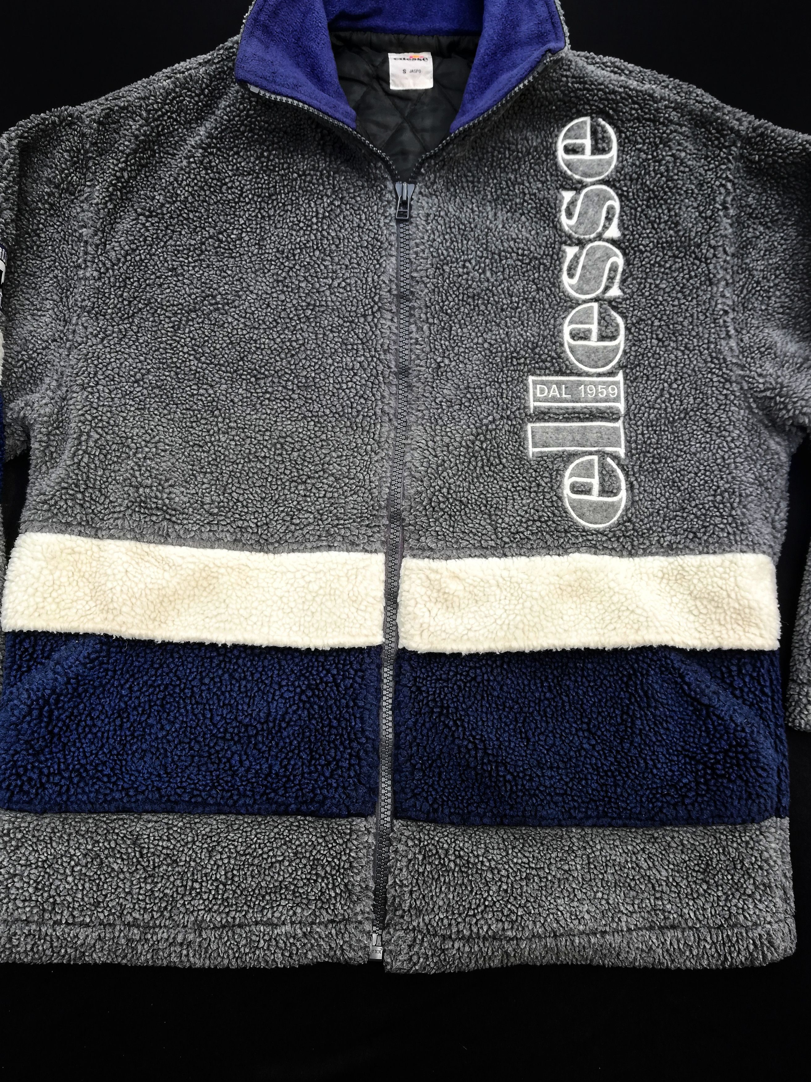 Ellesse × Japanese Brand 🔥Ellese Sherpa Retro-X Big Logo Spell Out DAL 1959🔥 Size US M / EU 48-50 / 2 - 3 Thumbnail
