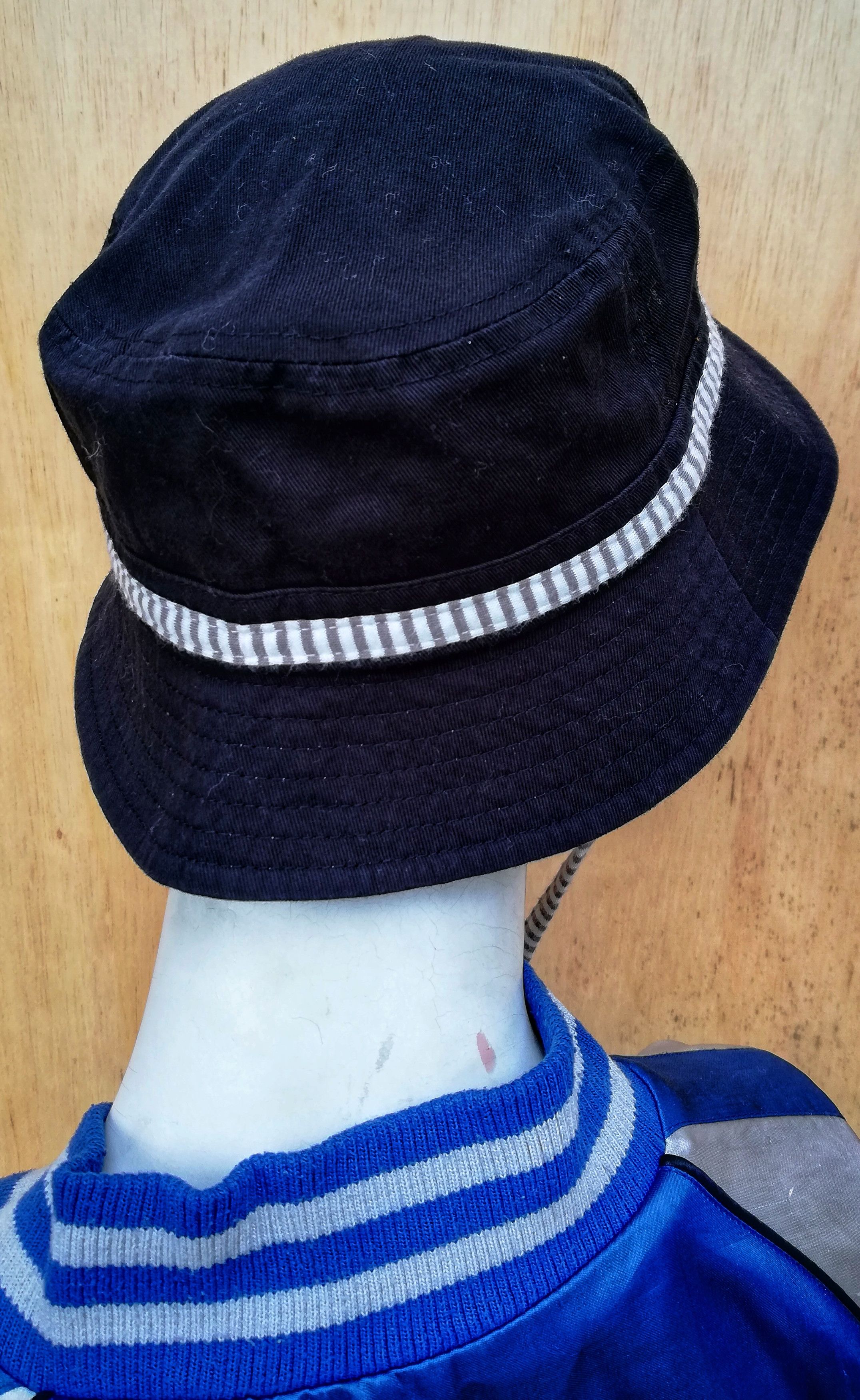 Champion 🔥Rare!! Champion hat bucket embroidered logo🔥 Size ONE SIZE - 4 Thumbnail
