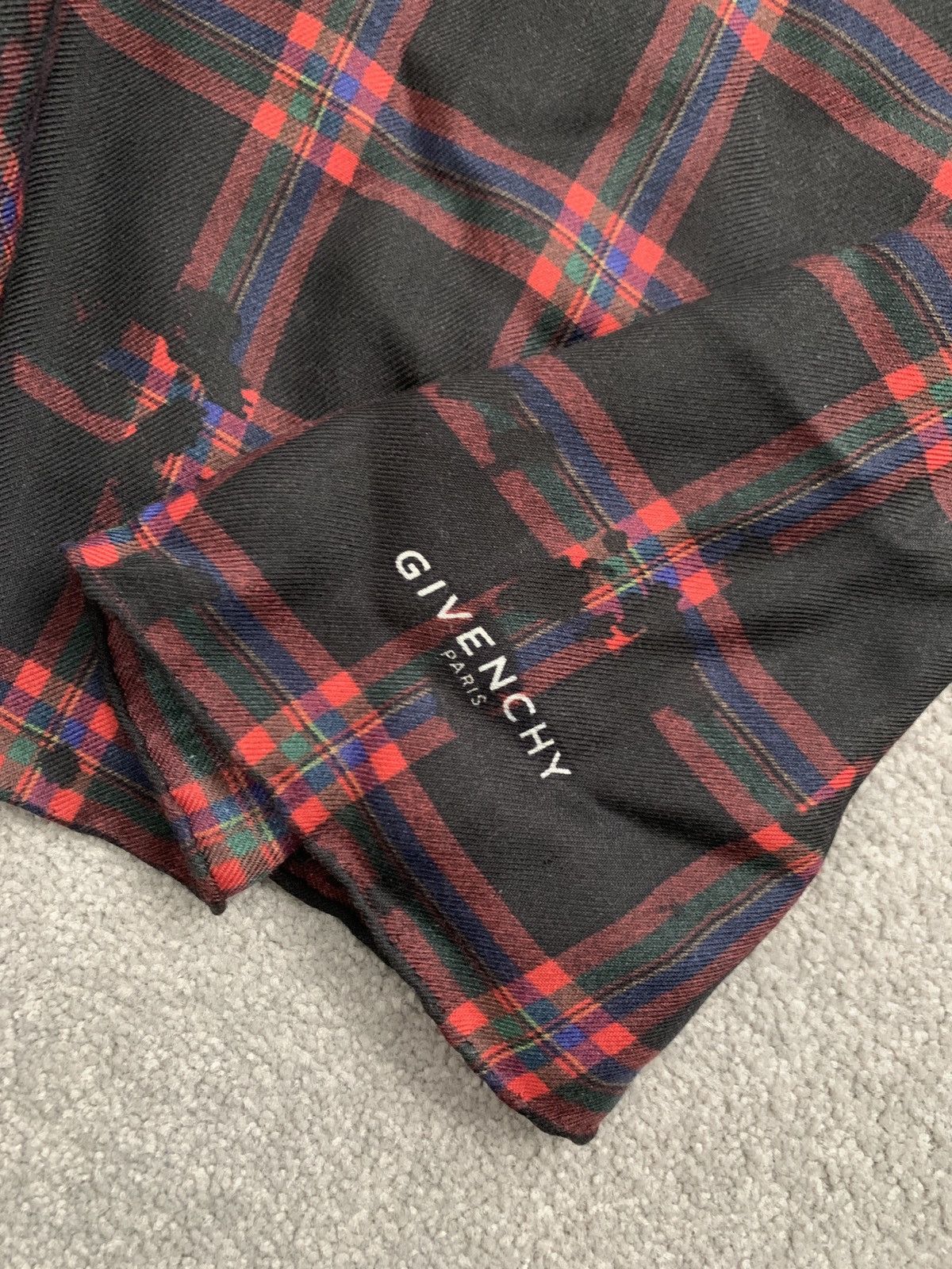 Designer × Givenchy × Riccardo Tisci Stars tartan wool/silk scarf Size ONE SIZE - 4 Thumbnail