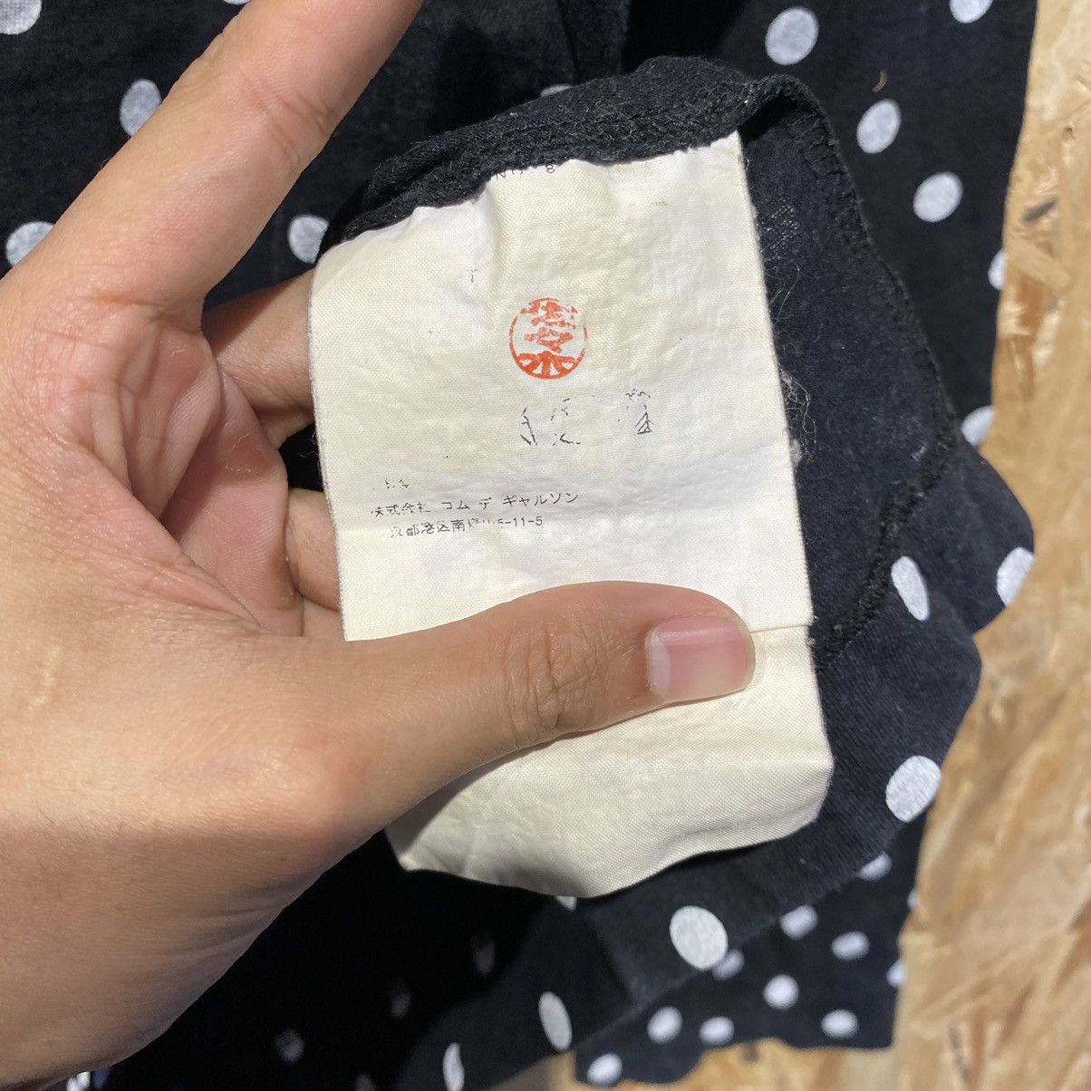 Comme des Garcons × Comme des Garcons PLAY × Comme des Garcons SHIRT Comme Des Garcons PLAY Basic Love Polkadot Longsleeve Tee Size US S / EU 44-46 / 1 - 6 Thumbnail