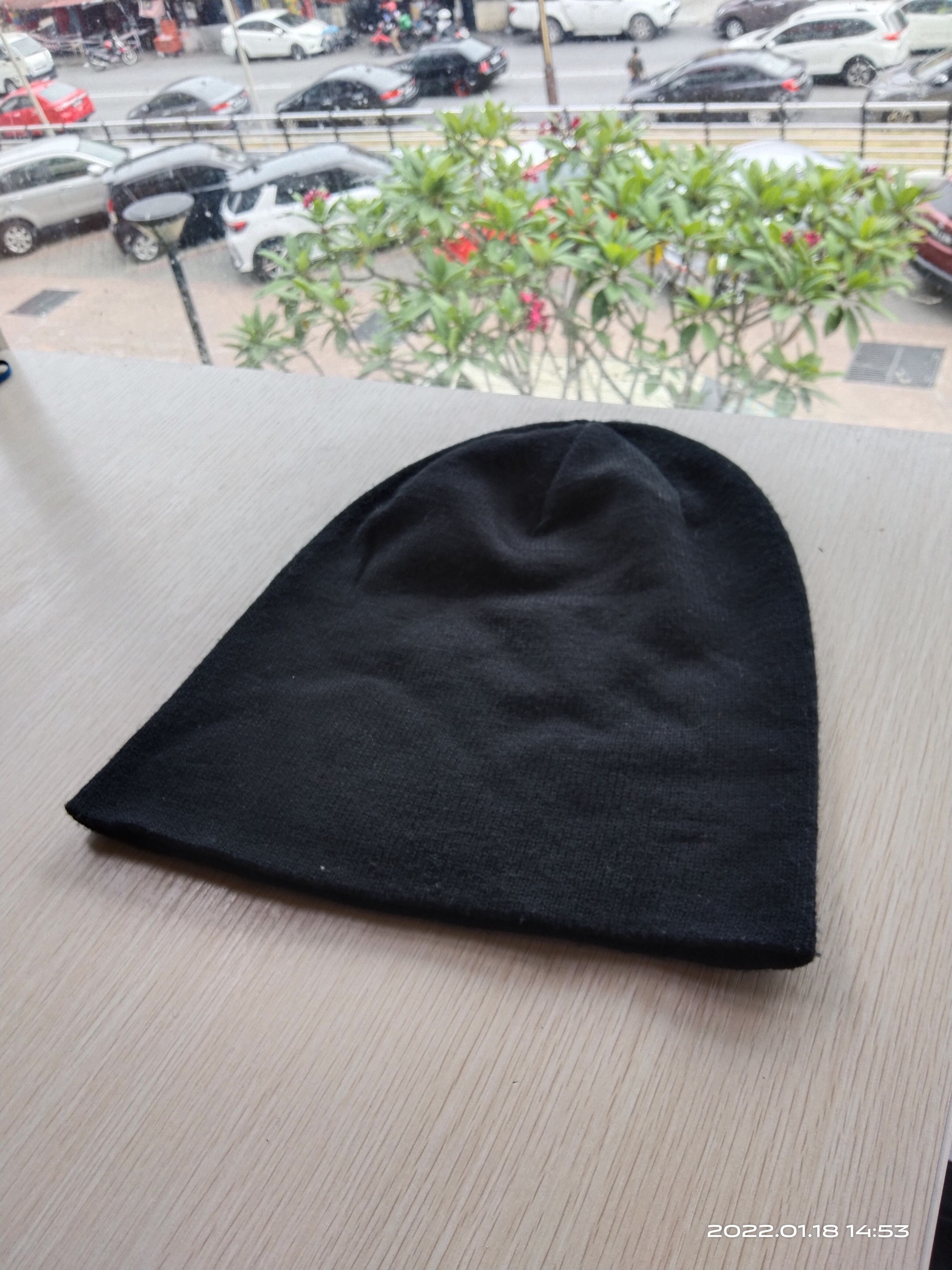 Japanese Brand JAPANESE BOMBTRAX CROSSBONE BEANIE HAT INSPIRED MASTERMIND Size ONE SIZE - 2 Thumbnail