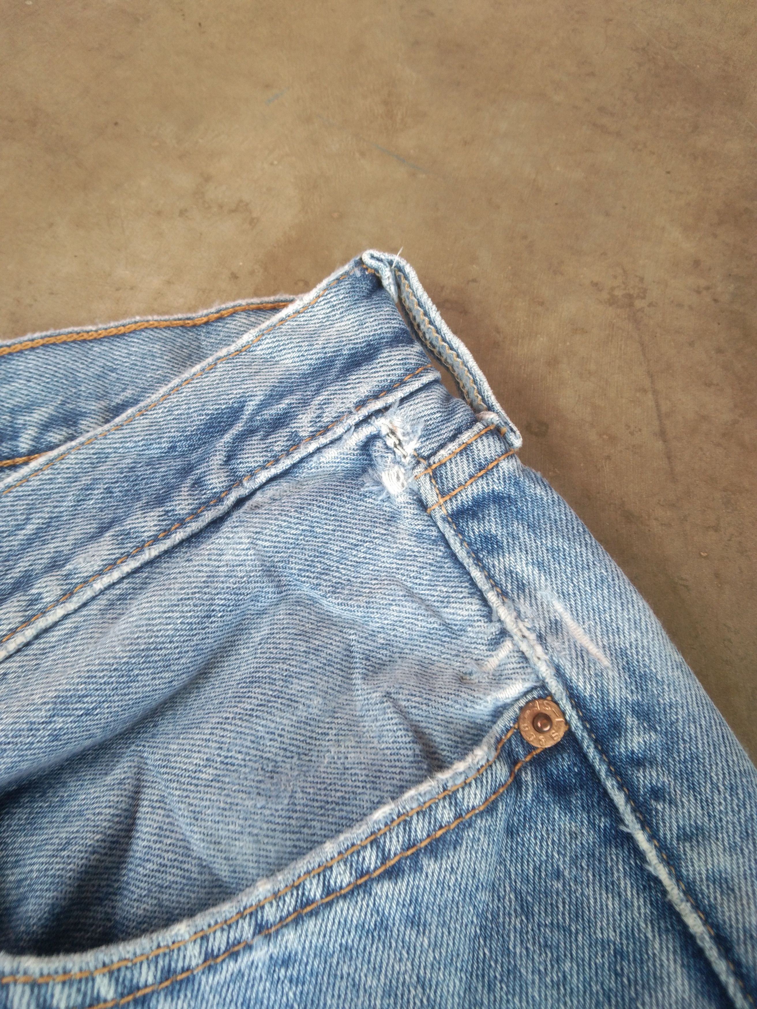Levi's Vintage Levis 501 Straight Leg Distressed Jeans 34x32 Size US 34 / EU 50 - 10 Thumbnail
