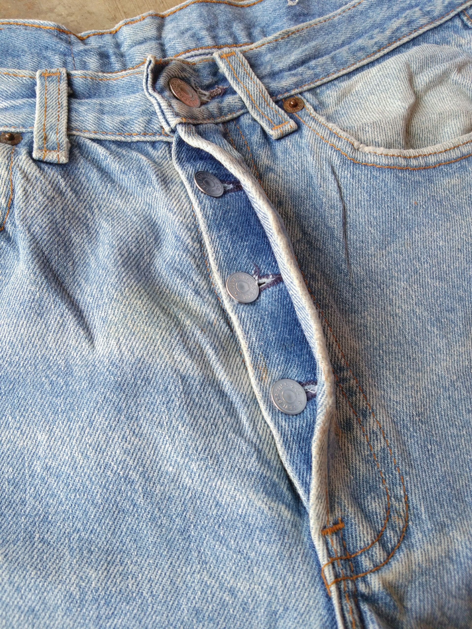 Levi's 80s Vintage Levis 501 Made In USA Light Wash Jeans 28x32 Size US 28 / EU 44 - 8 Thumbnail