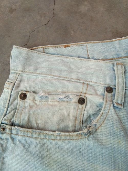 Levi's Vintage Levis 501 Straight Leg Distressed Jeans 34x30 Size US 34 / EU 50 - 8 Thumbnail