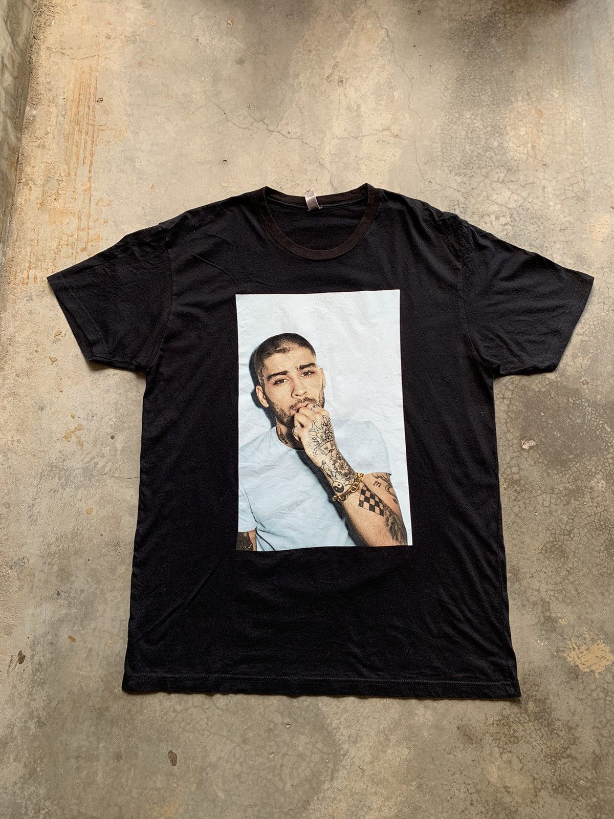 Other Zayn Malik British Singer Tee Size US L / EU 52-54 / 3 - 1 Thumbnail