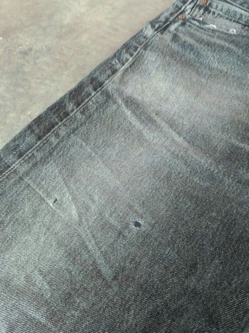 Levi's 90s Vintage Levi's 501 Made In USA Distressed Jeans 33x30 Size US 33 - 11 Thumbnail
